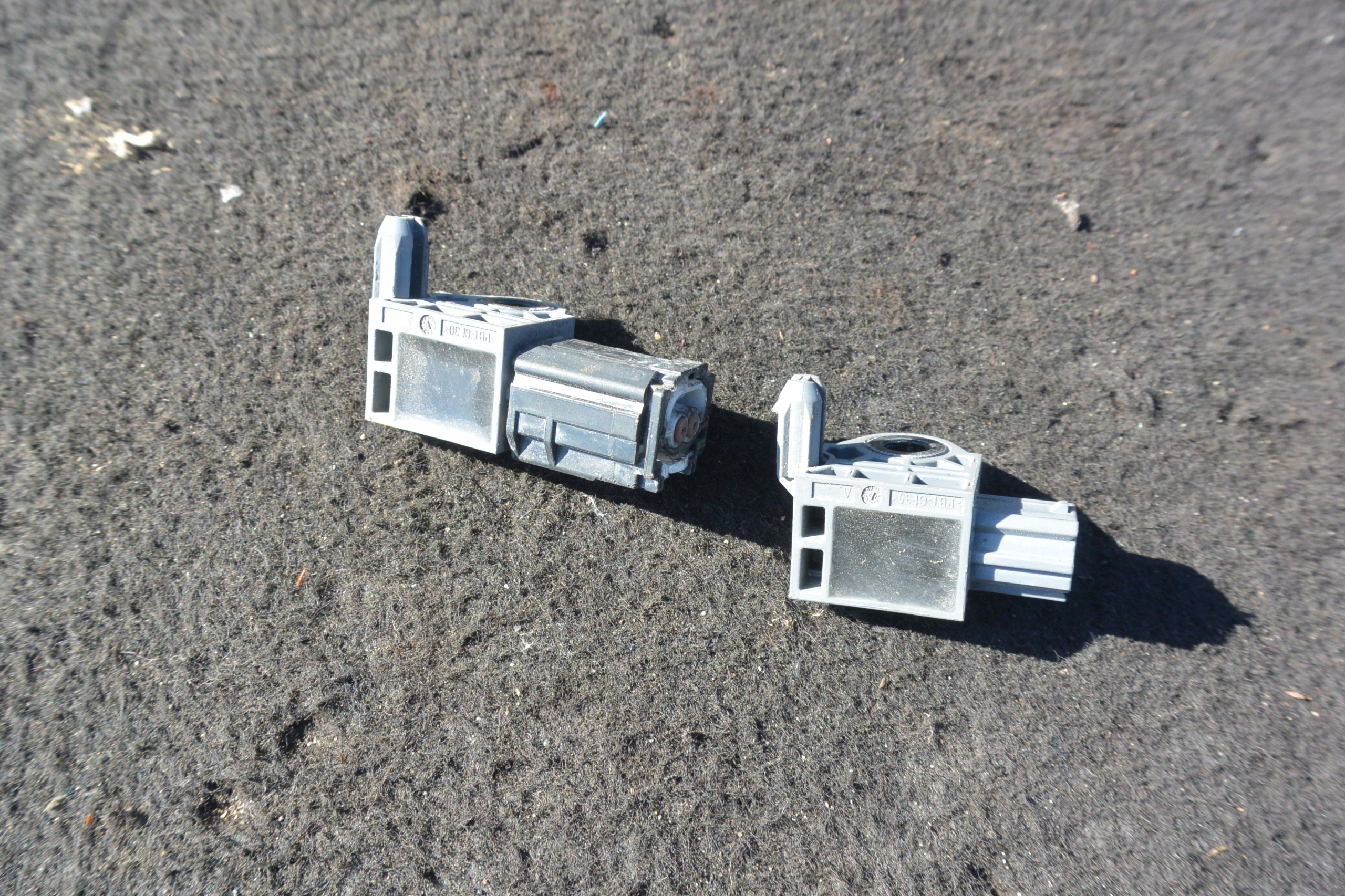 sensor SENSOR of the collision impact MAZDA CX9