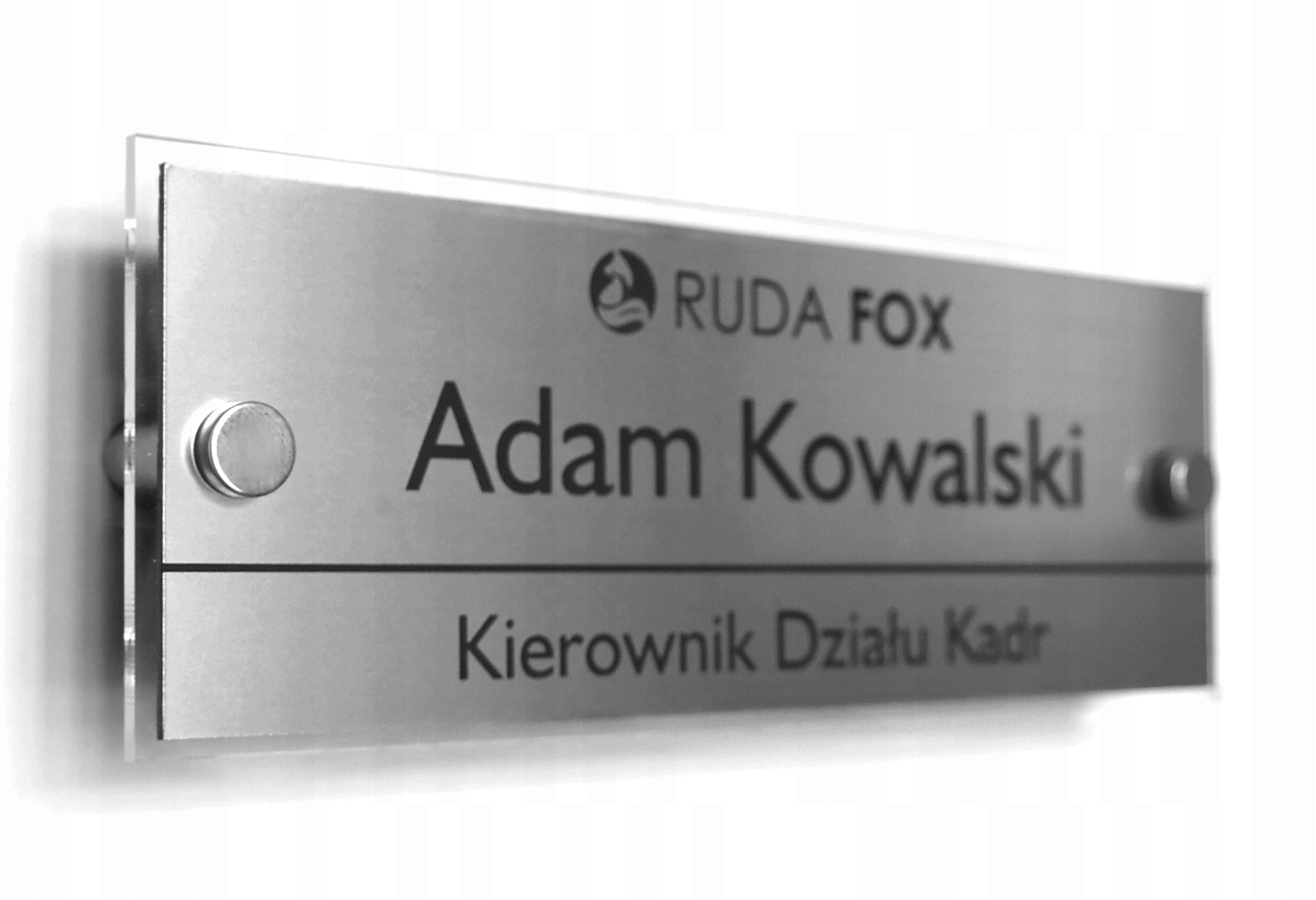 TABLICZKA na pleksi i dystansach prezes dyrektor KIEROWNIK DZIAŁU 20x7 cm