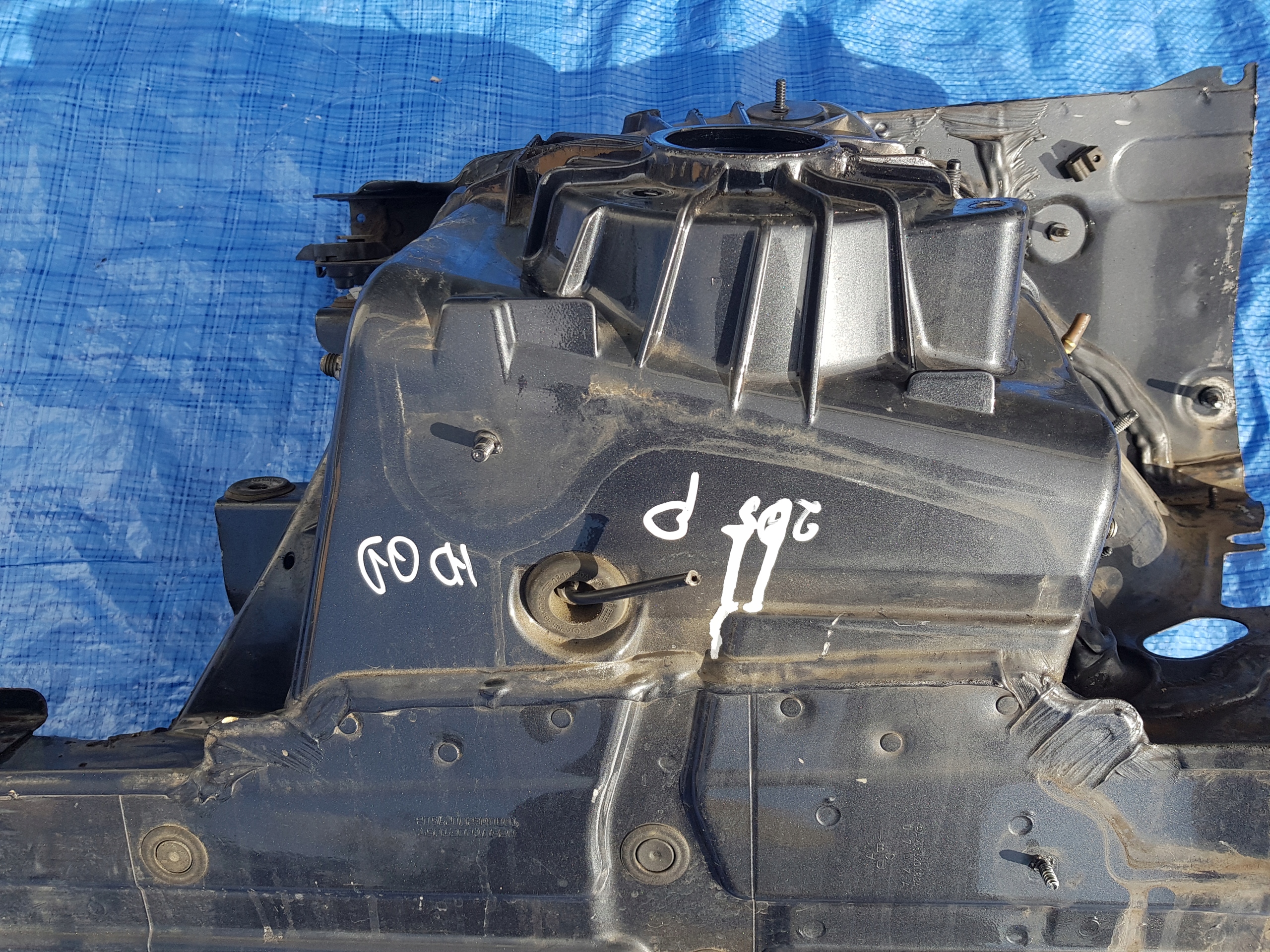 MERCEDES W205 placement front body quarter front right