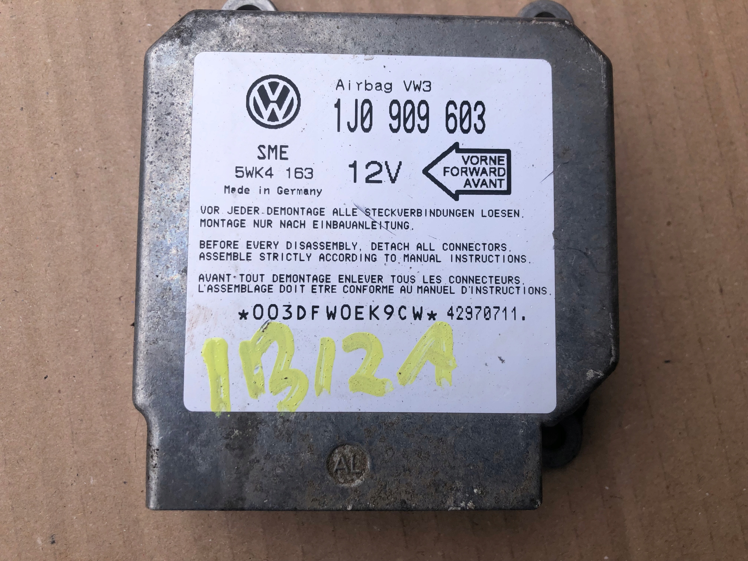 МОДУЛЬ ПОДУШКИ БЕЗОПАСНОСТИ SEAT IBIZA II 1J0909603 93-99