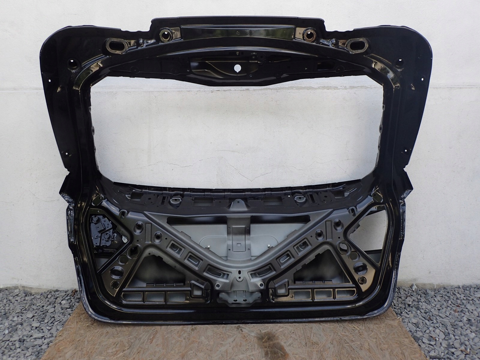boot door cover boot BMW 2 II F45 ACTIVE
