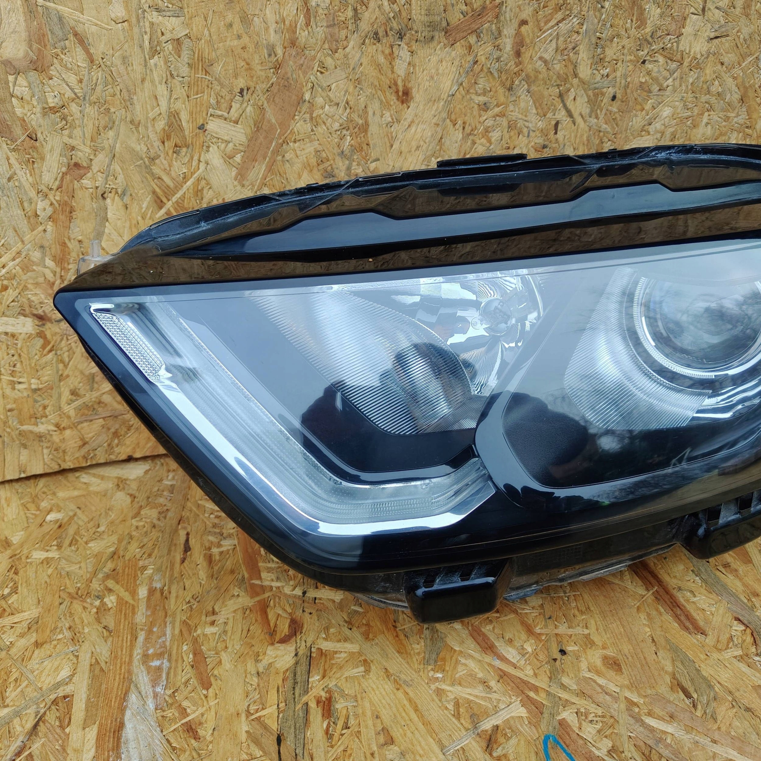 Reflektor front side left Ford Ecosport GN1513W030YA