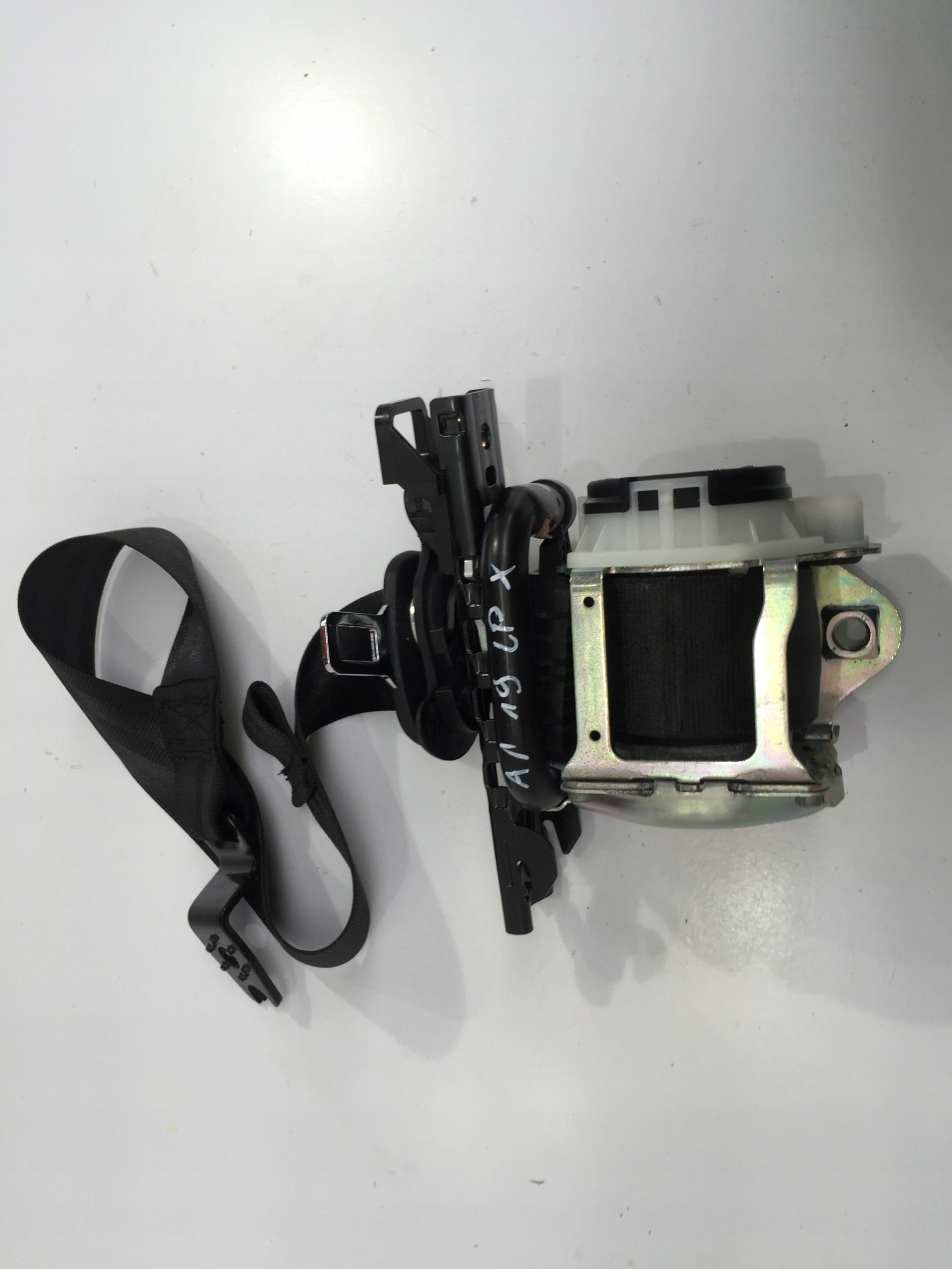 82G857705 - AUDI A1 82A 2019 ремень безопасности передний левый