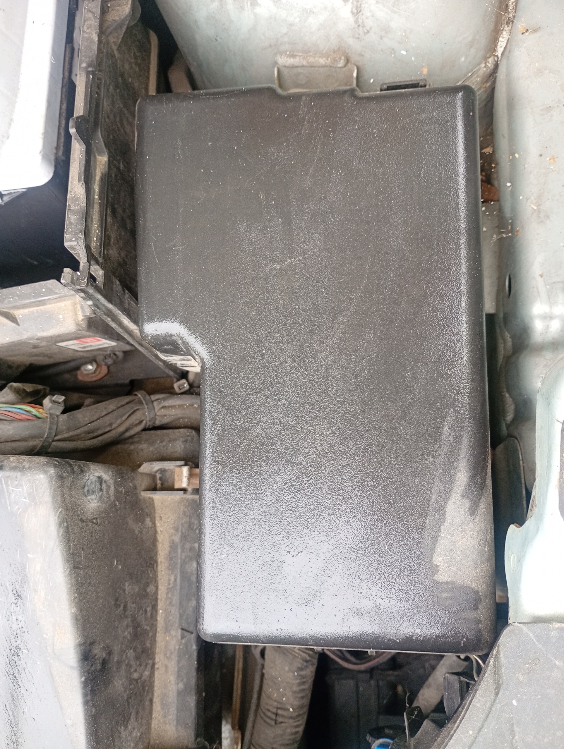 Module fusibles Mazda 5 V 05-10 1.8 16V
