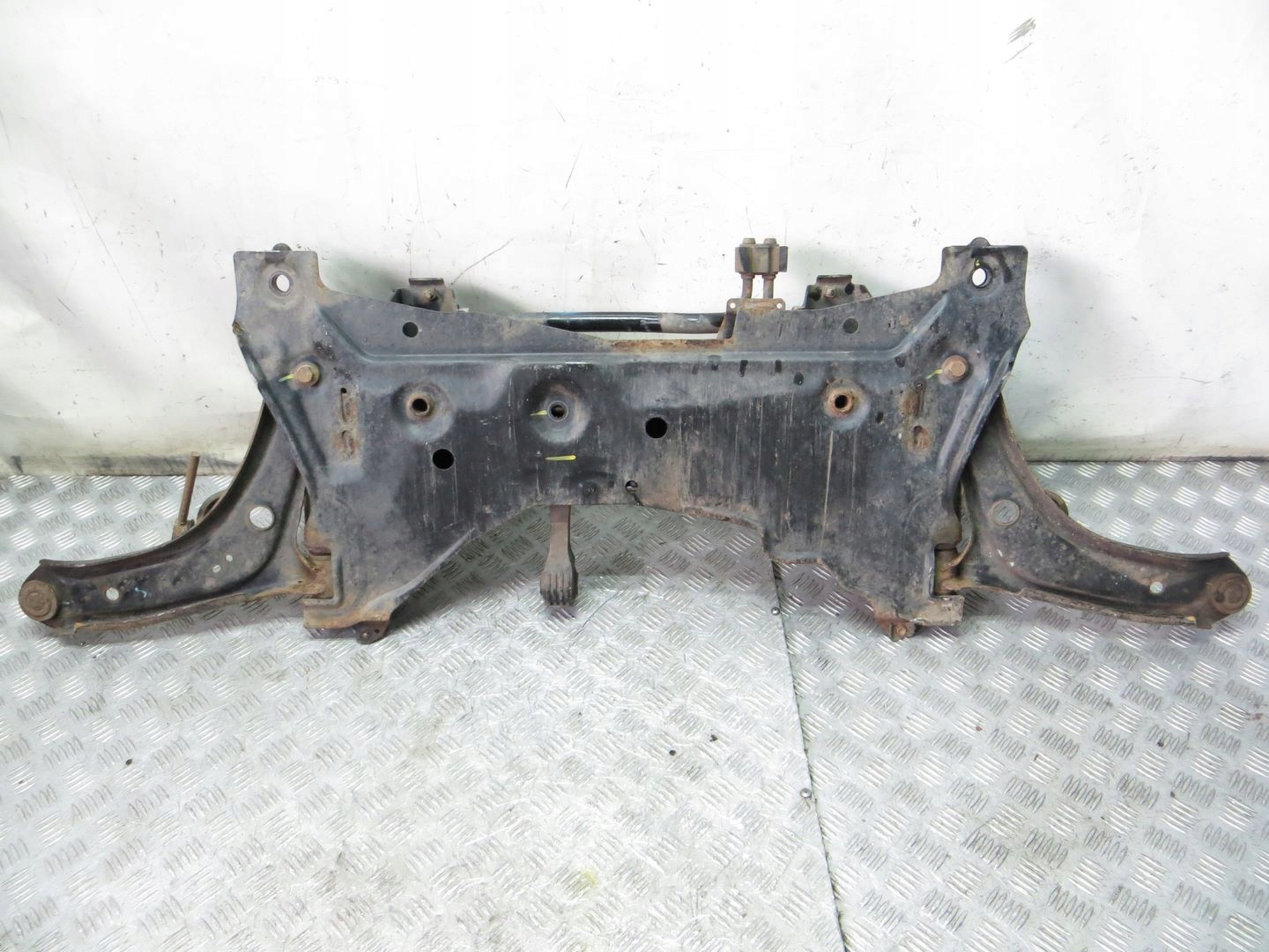 suzuki VITARA III 1.4T 4X4 подрамник рама перед 15-