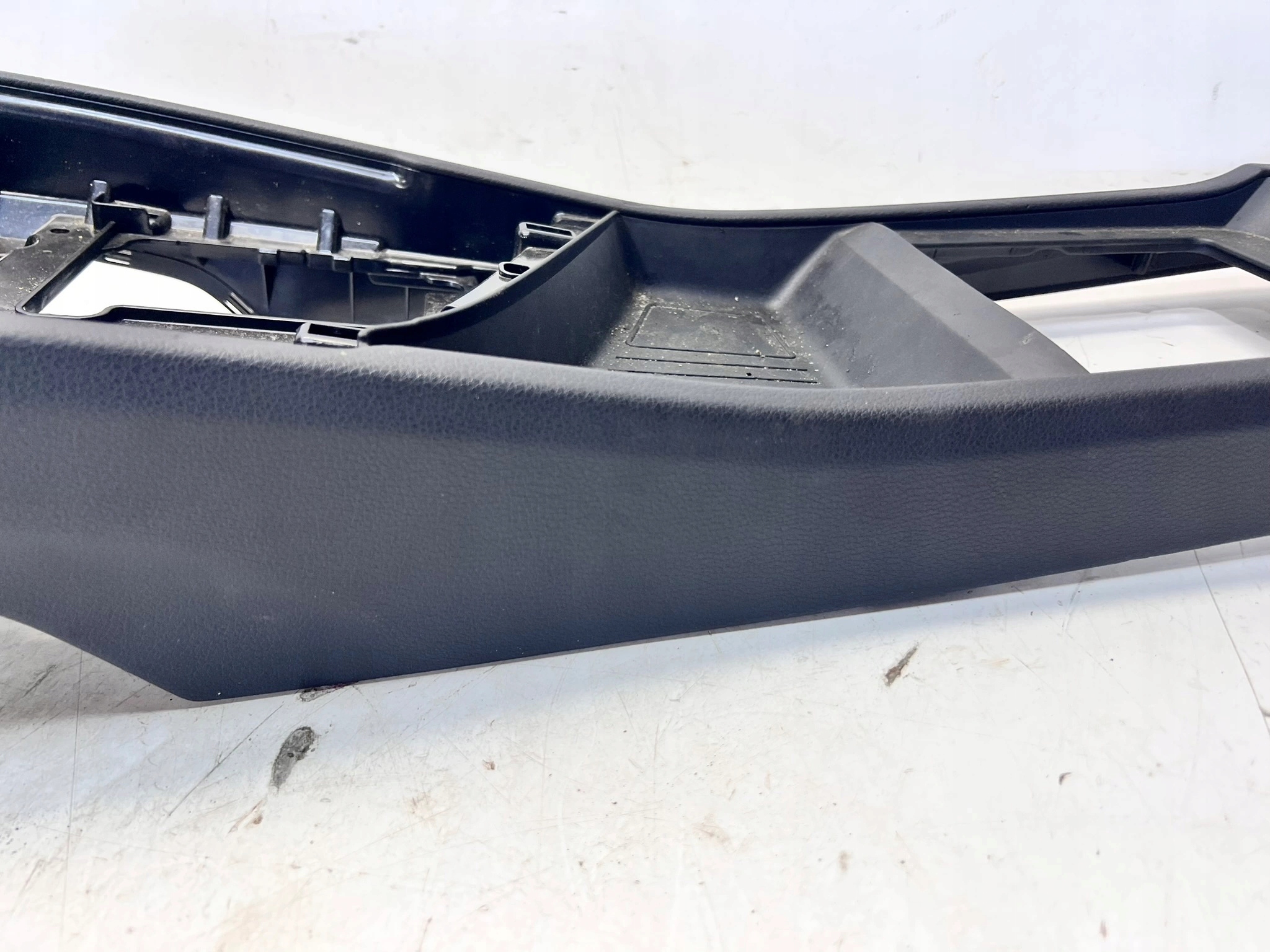 TUNEL media AUDI Q7 4M 4M2863244B inglese