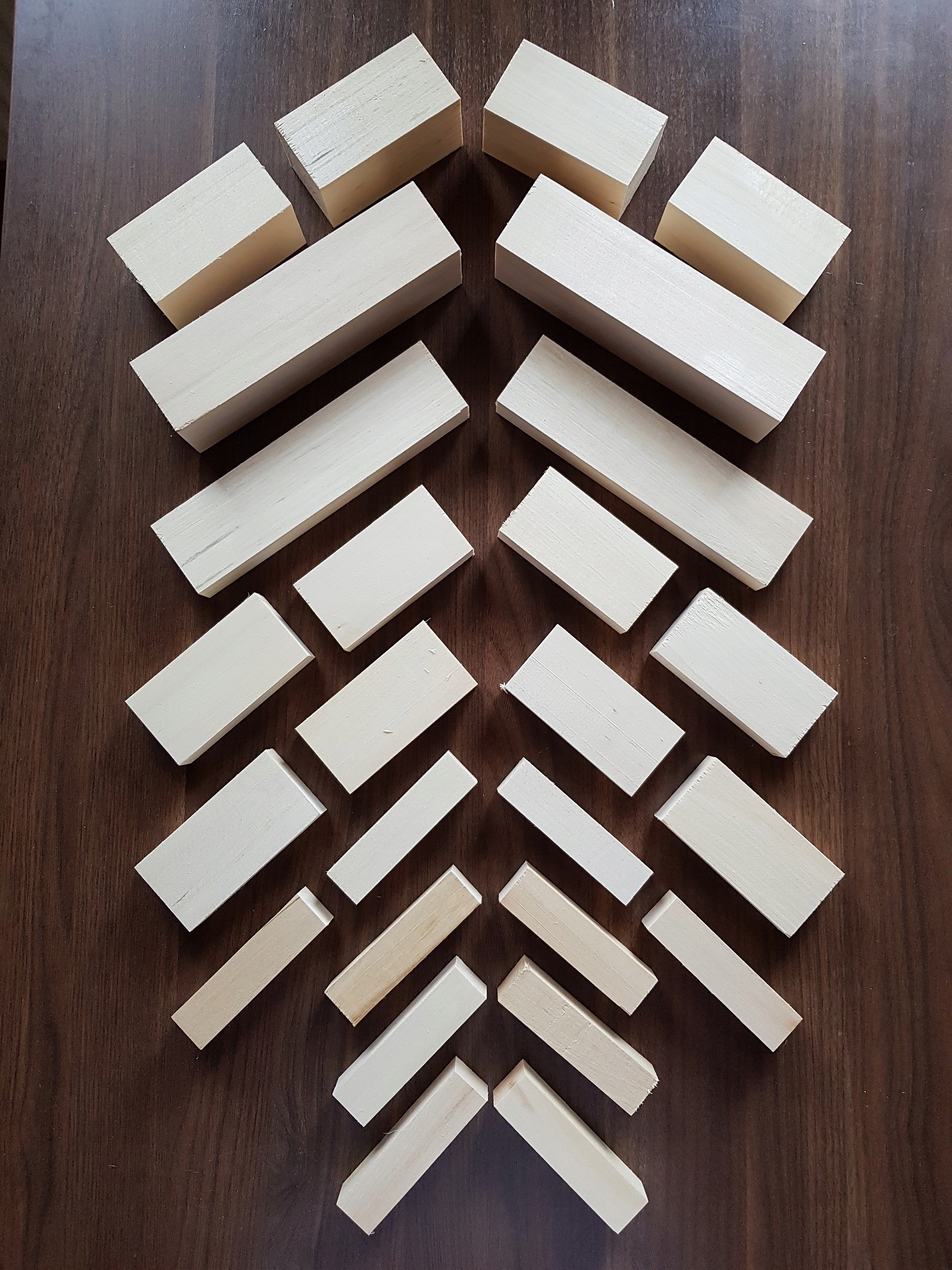 Lipové dřevo, vyřezávací kostky, woblery