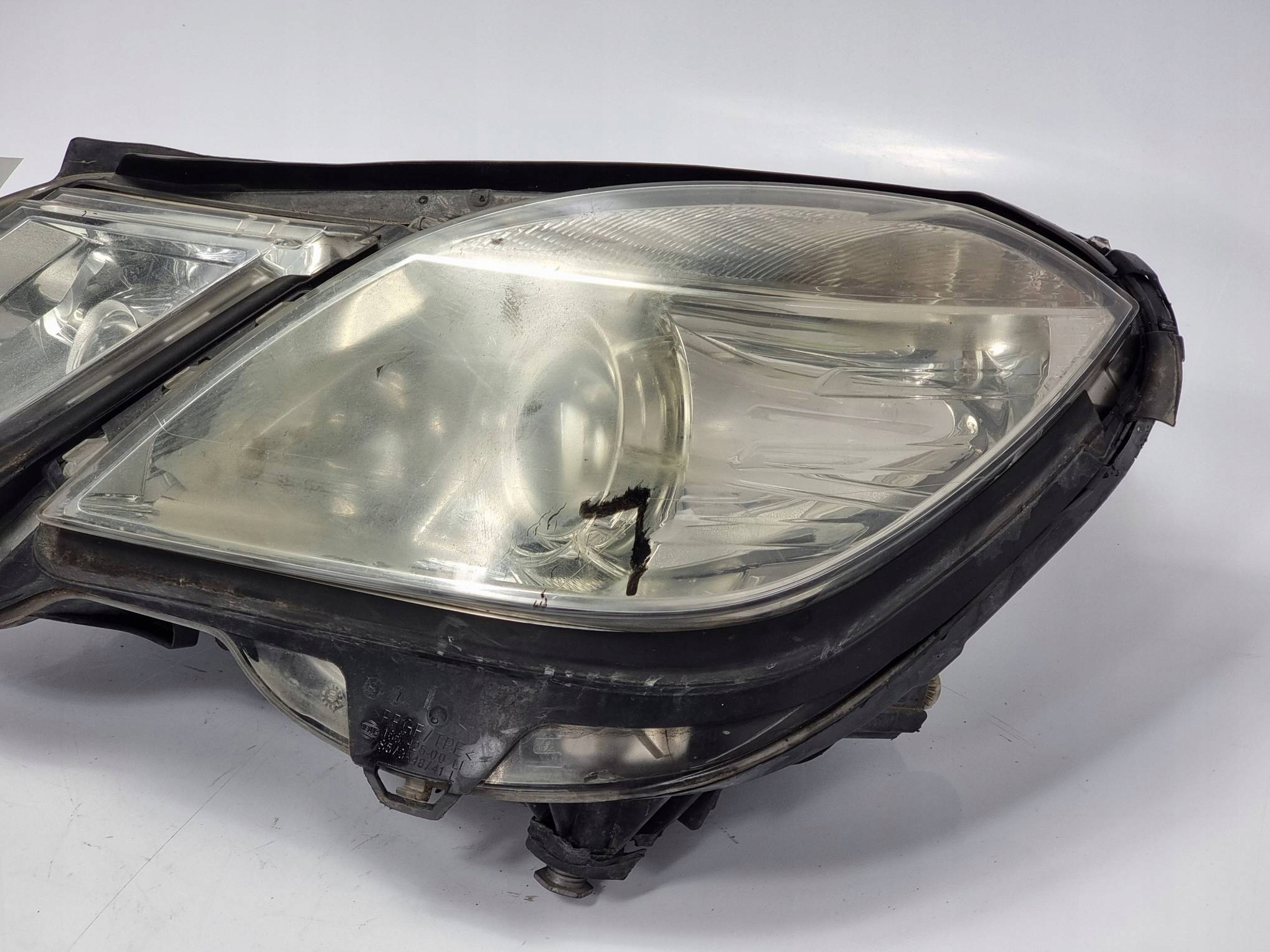 light left front A2128201959 Mercedes-BENZ W212 E350