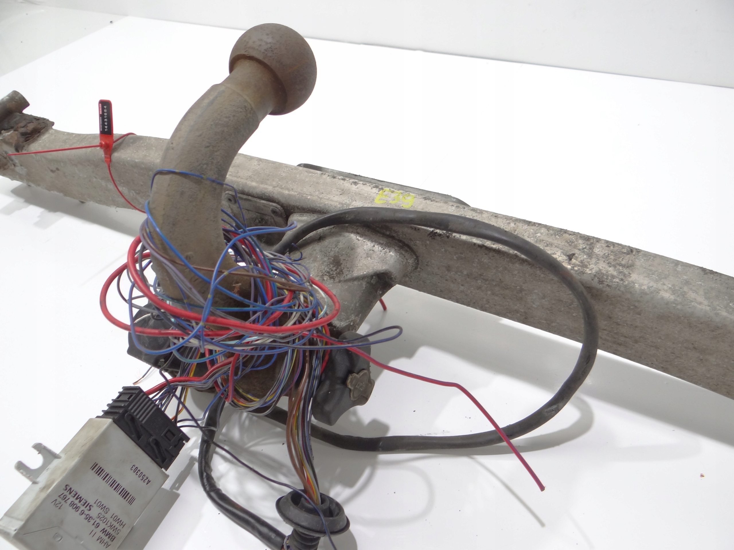 HAK HOLOWNICZY BMW E39 KOMBI Producent inny