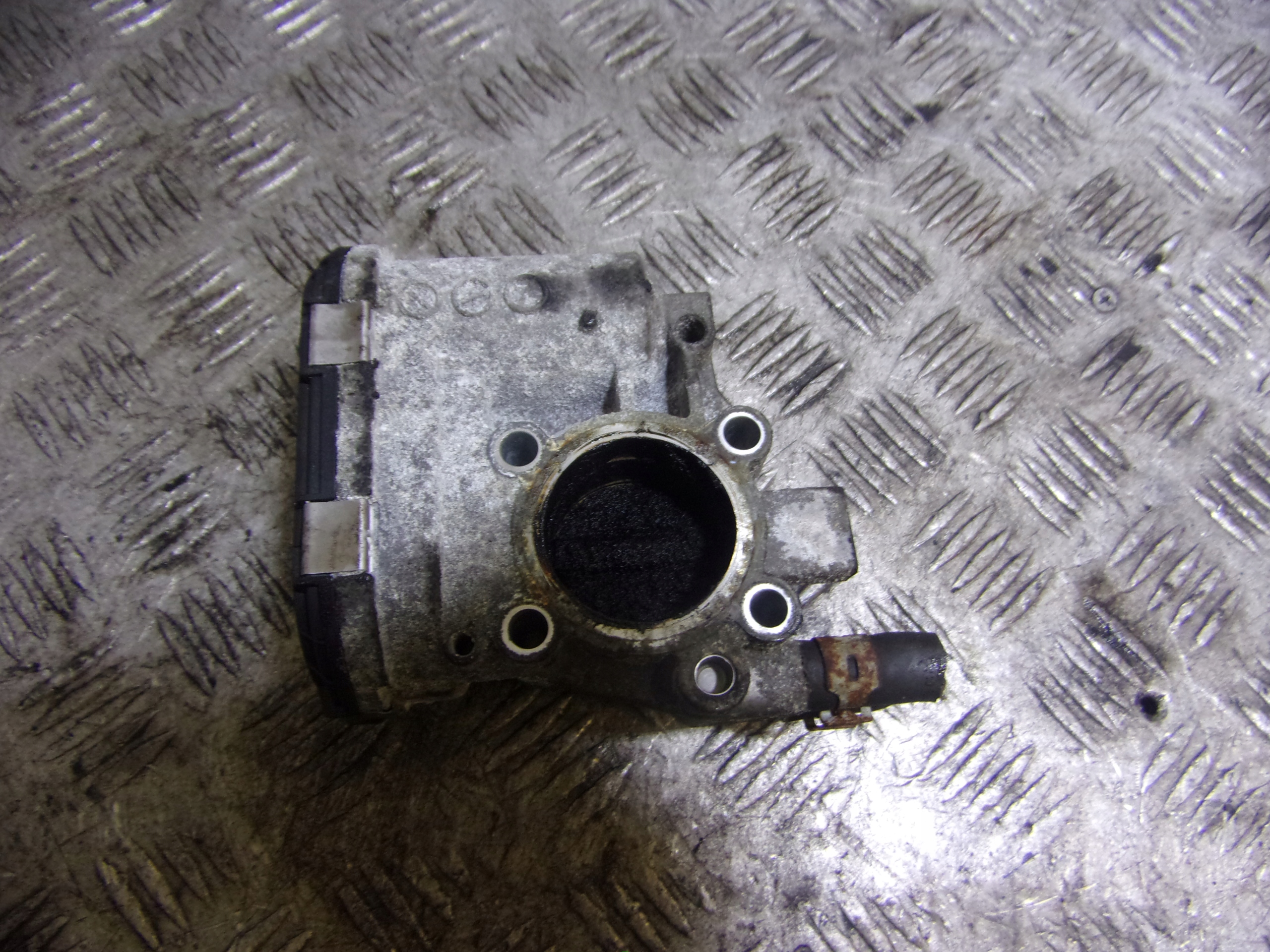 Valvola a farfalla OPEL CORSA C 1.0 B 0280750044