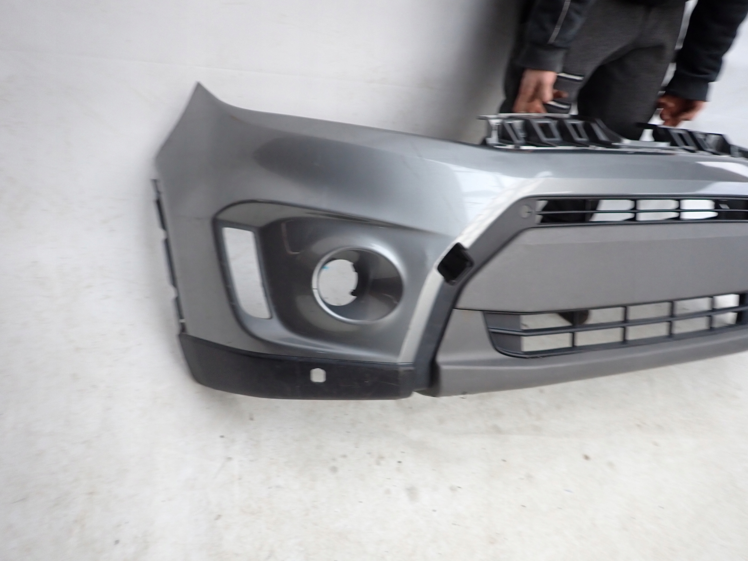 SUZUKI VITARA II 2 15-18 bumper front front PDC