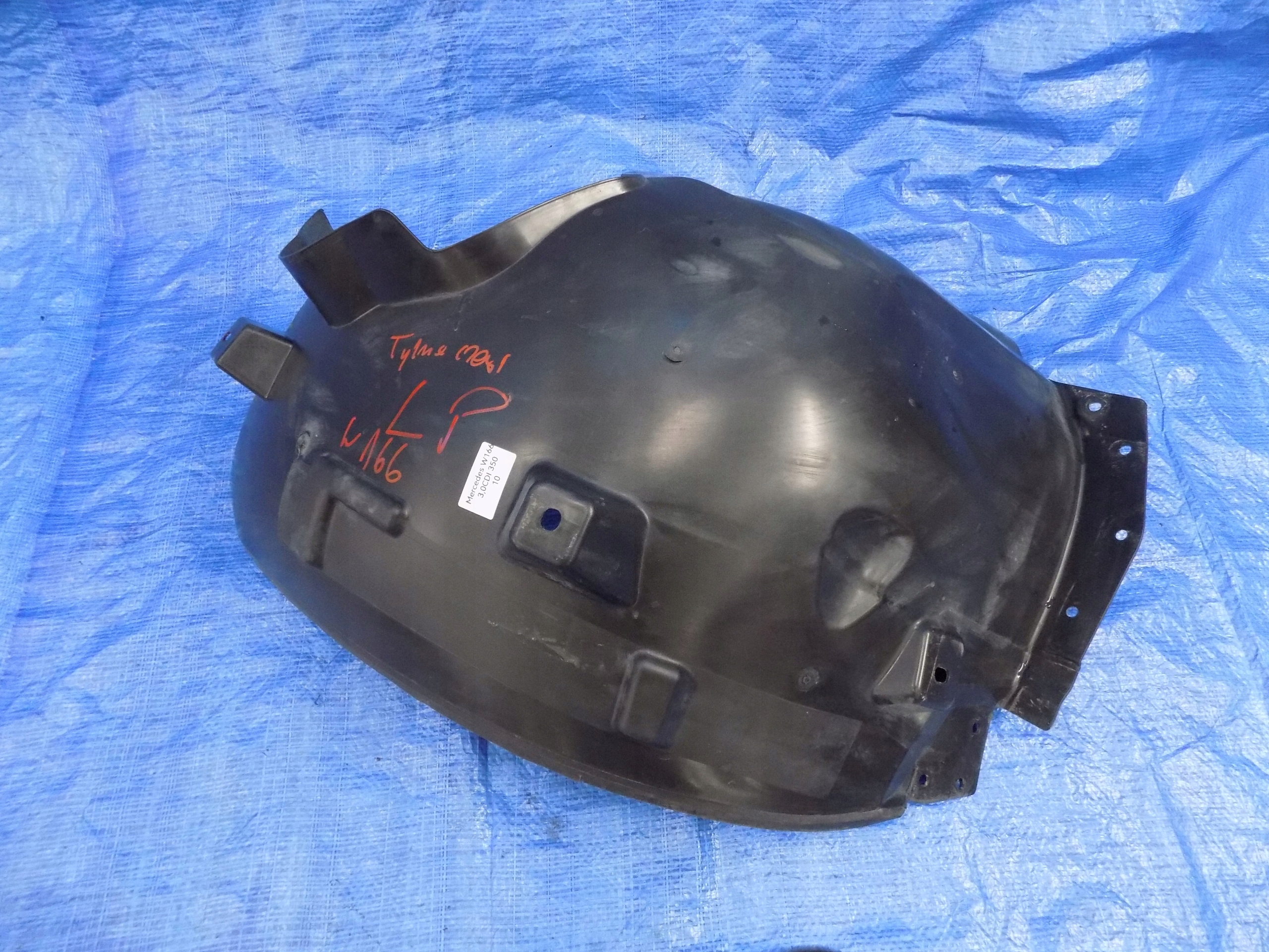 mudguard left front left MERCEDES ML W166 13R