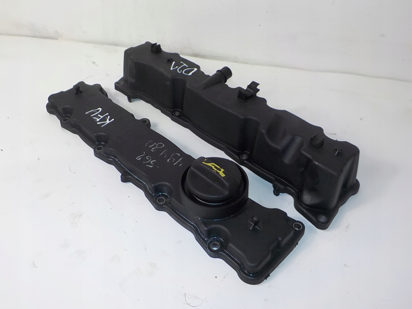 Abdeckung der Ventile PEUGEOT 206 1.4 KFU 9646498180