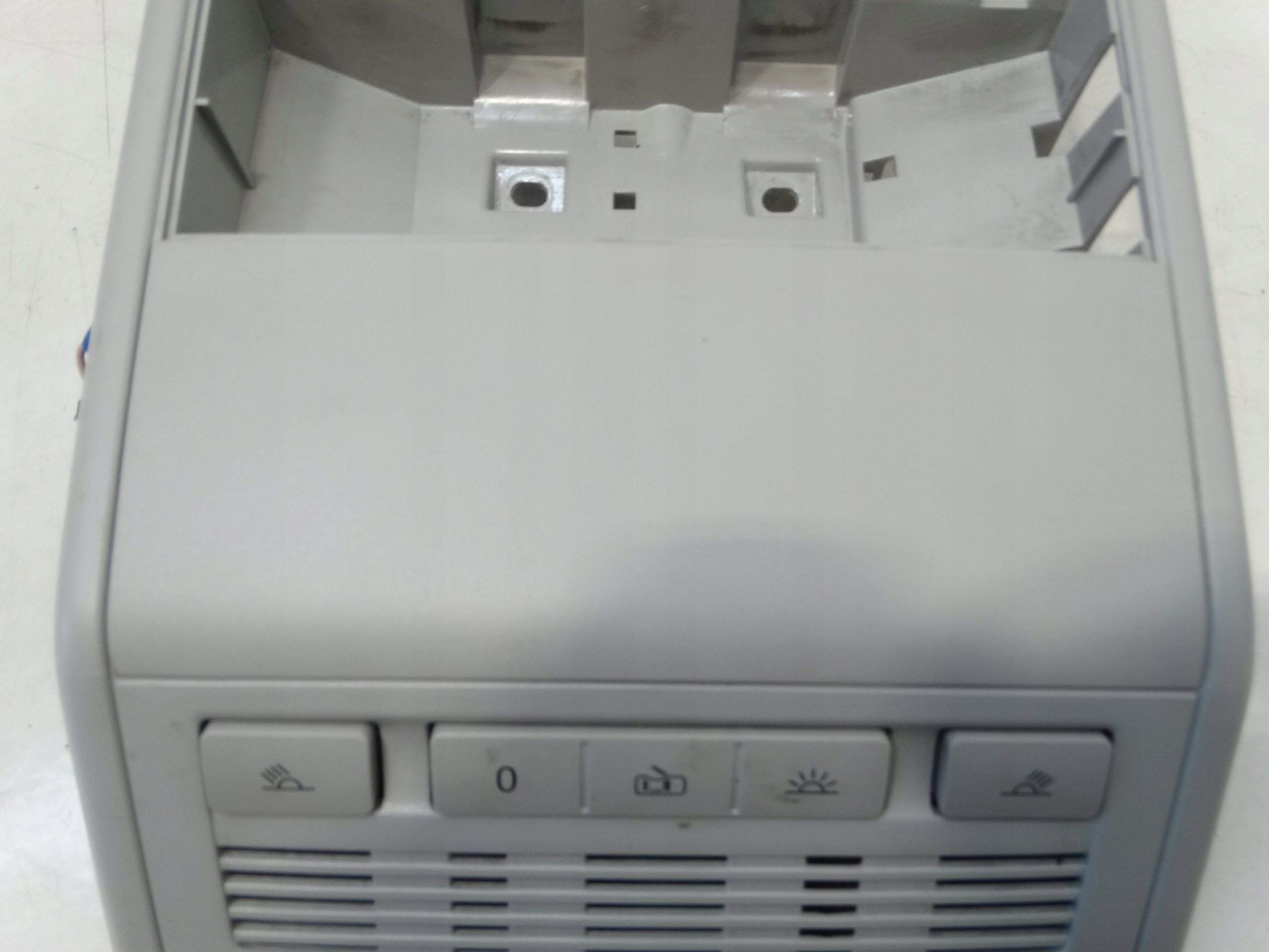PANEL OSWIETLENIE vnitra předek VOLKSWAGEN T5 LIFT T6 7L6868349K