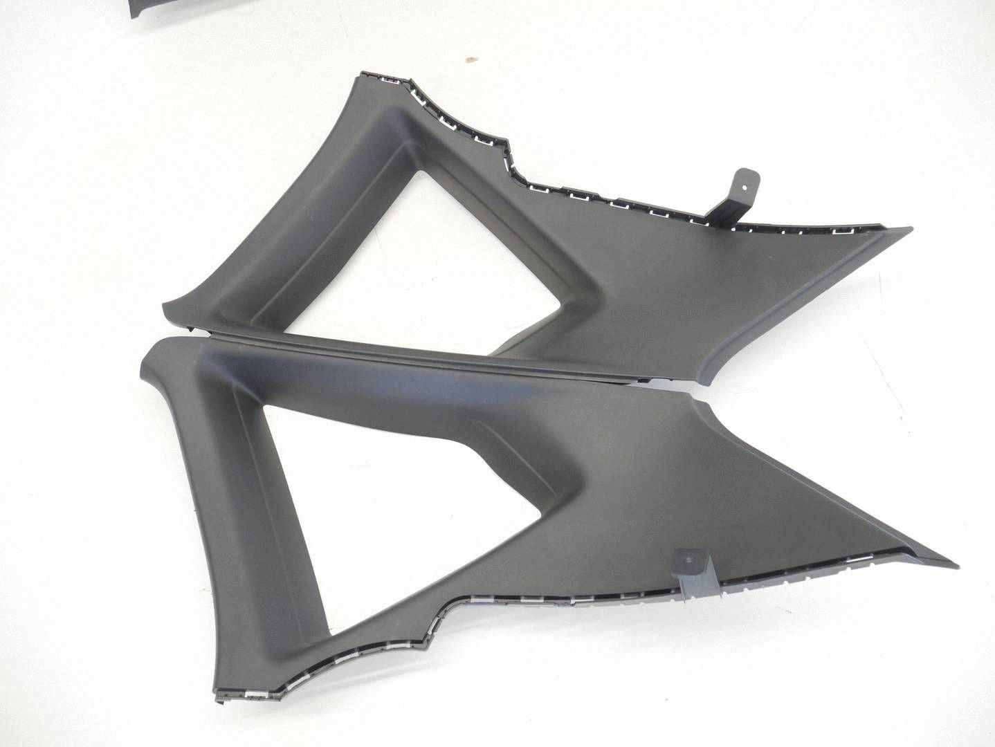 Tapacír strechy ELEMENTY tapacír SEAT CUPRA ATECA cierna 575867501S