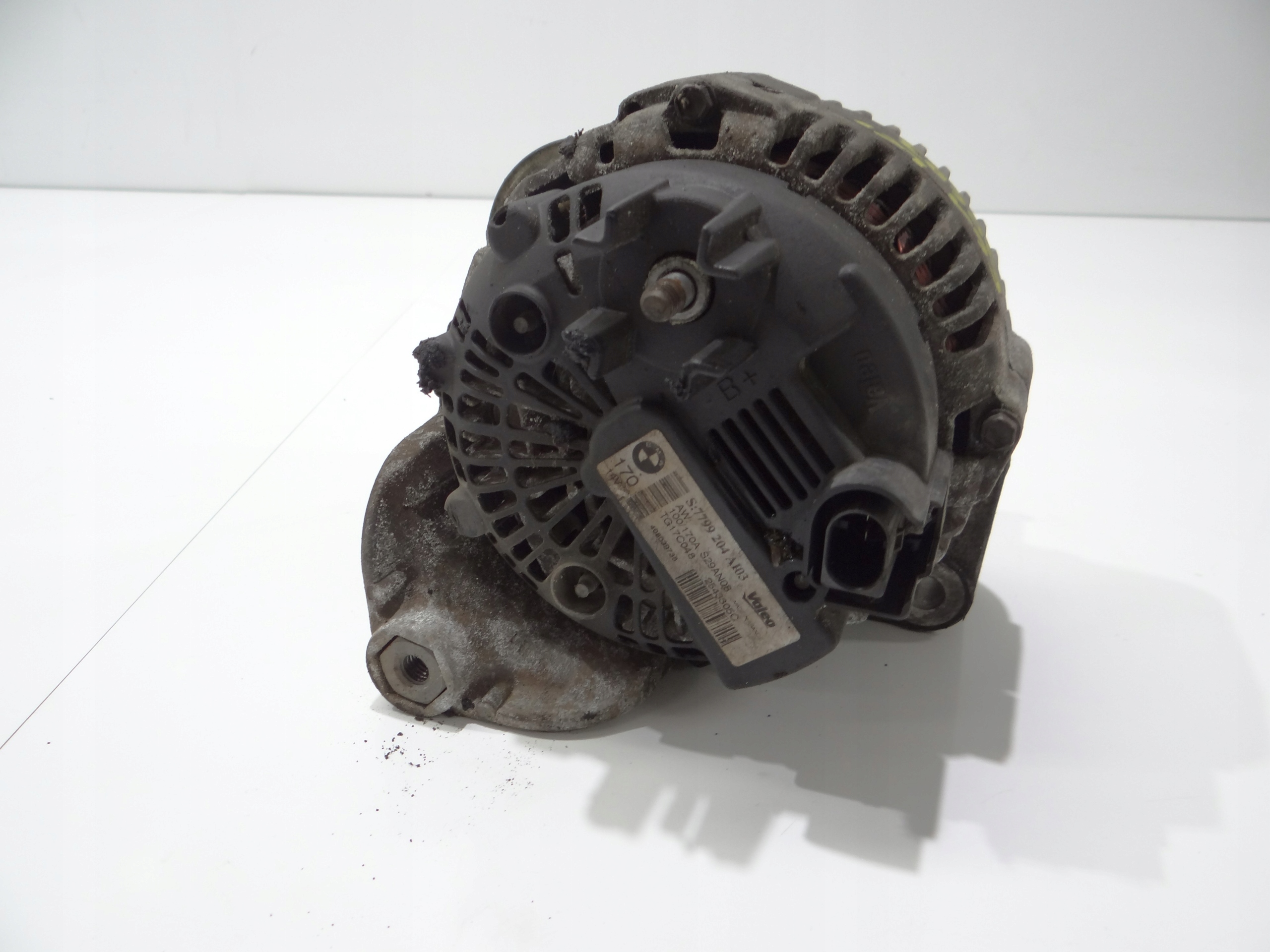 ALTERNATOR BMW E60 E61 E63 E64 E65 306D3 3.D 7799204 Producent części BMW OE