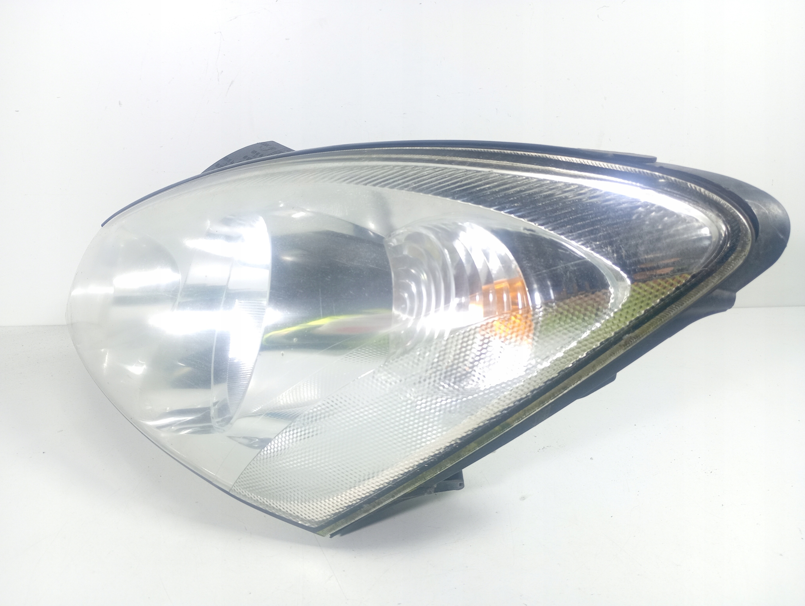 Kia Ceed 06-12 REFLEKTOR left front front light left OE 921011H000