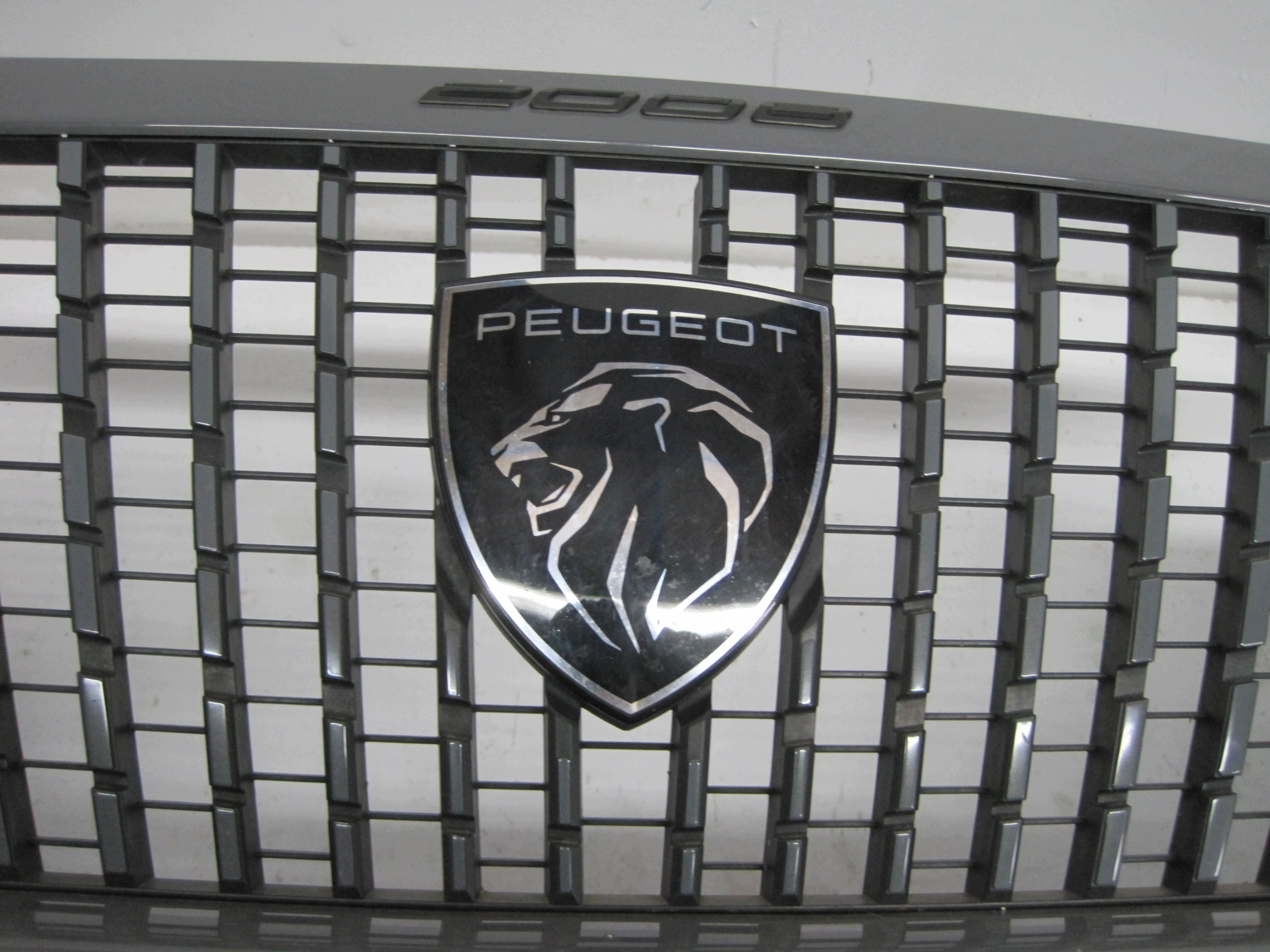 bumper PEUGEOT 2008 II 4 PDC 23R below RADAR front front