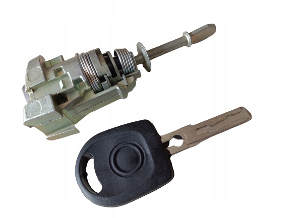 LEWA WKLADKA DO DRZWI ZAMEK VW CADDY III 3 2005 Part number VWCADDY3