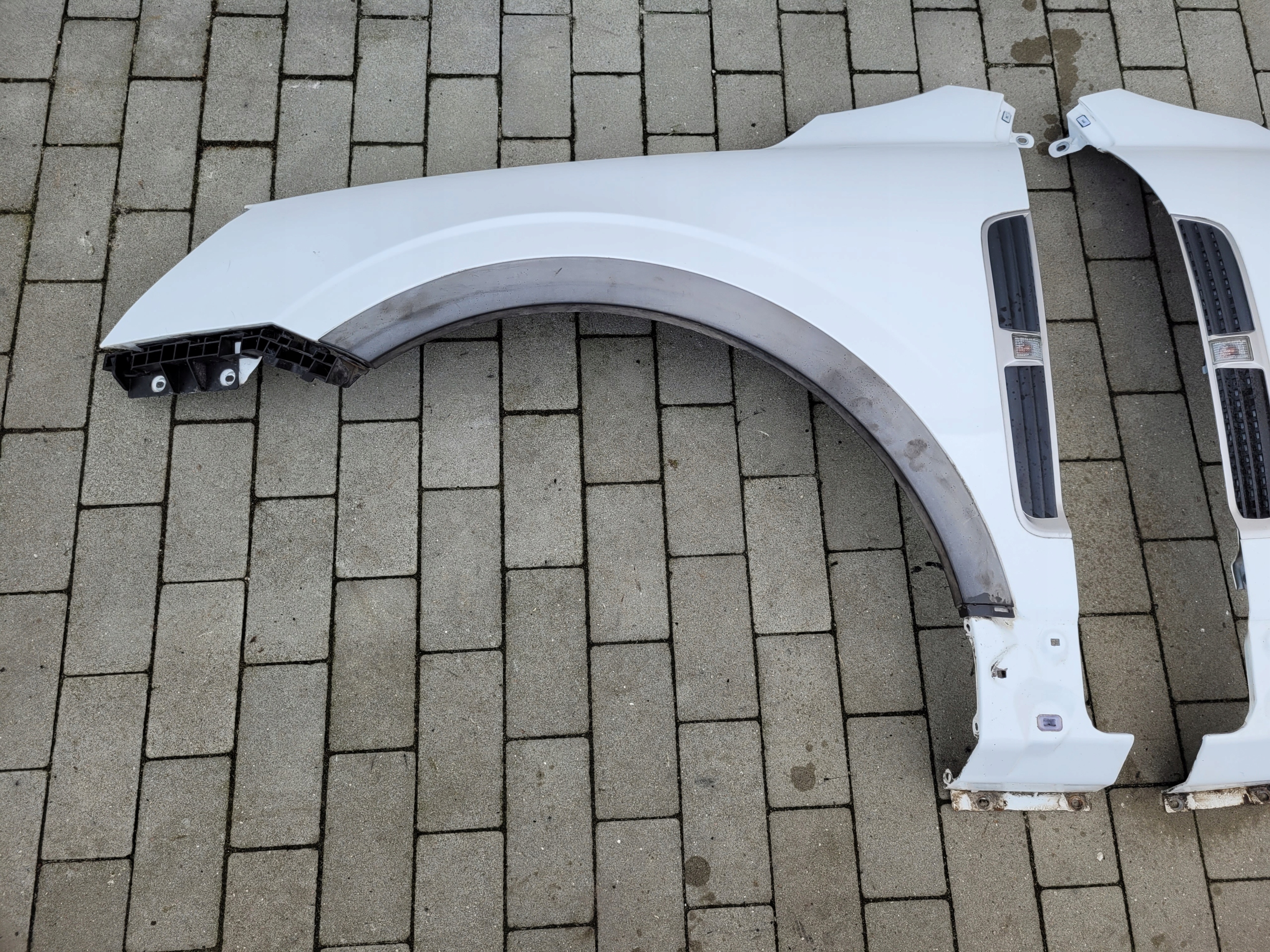 fender front left right OPEL ANTARA LIFT GAZ