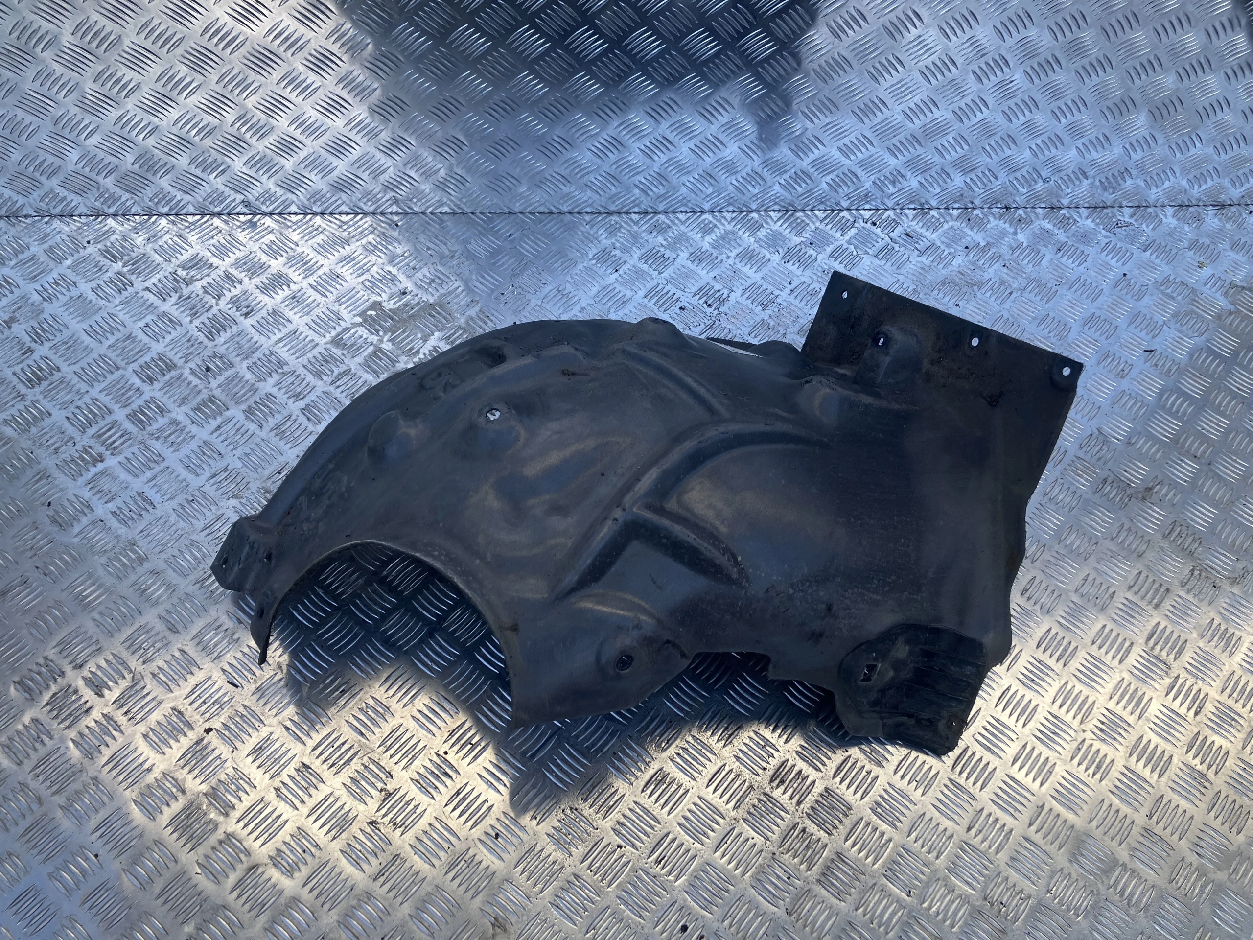 NADKOLE PRAWY PRZÓD F22 LCI 2.0 D M PAKIET