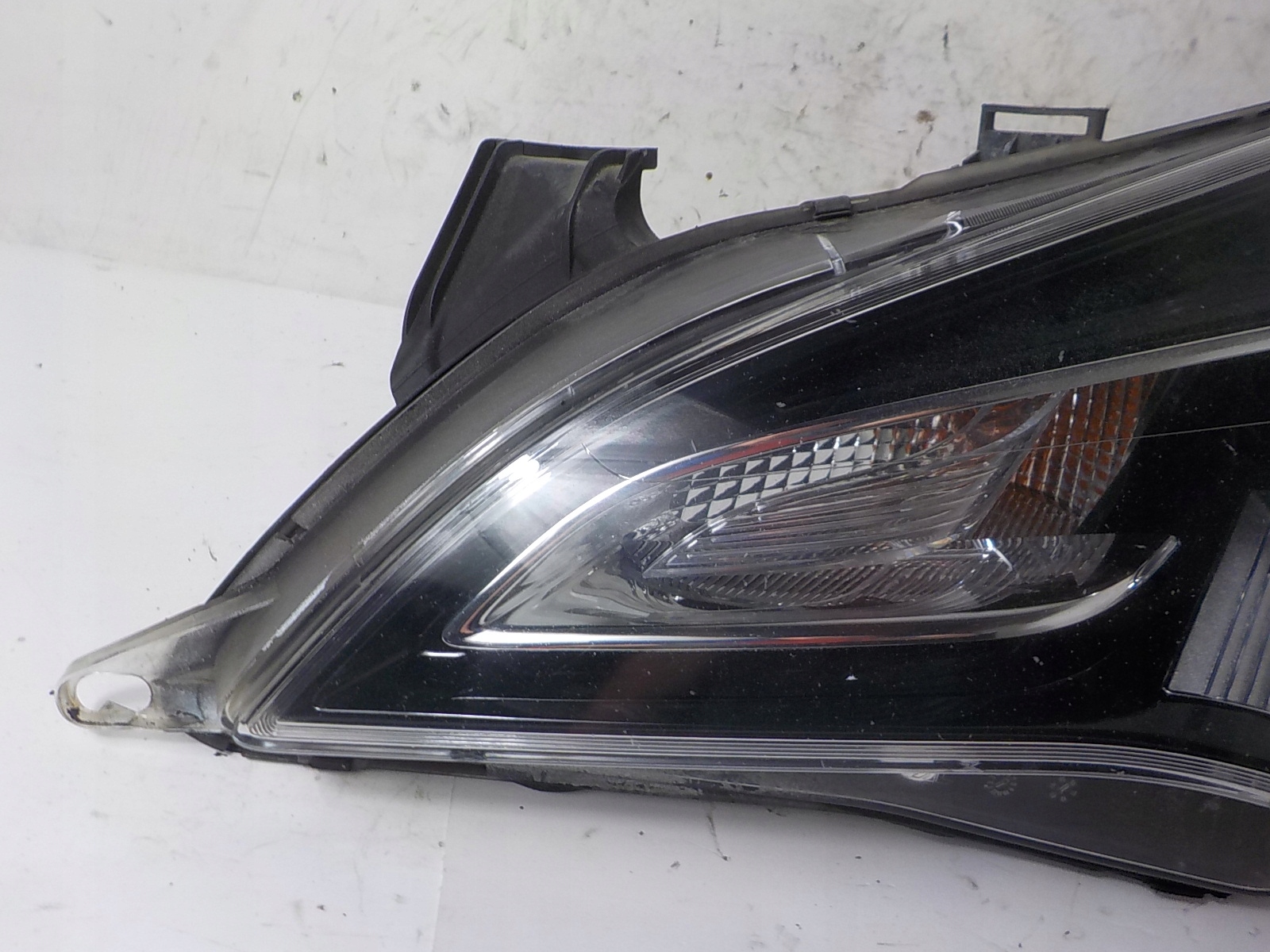 OPEL ASTRA J IV GTC CASCADA light left front front UK