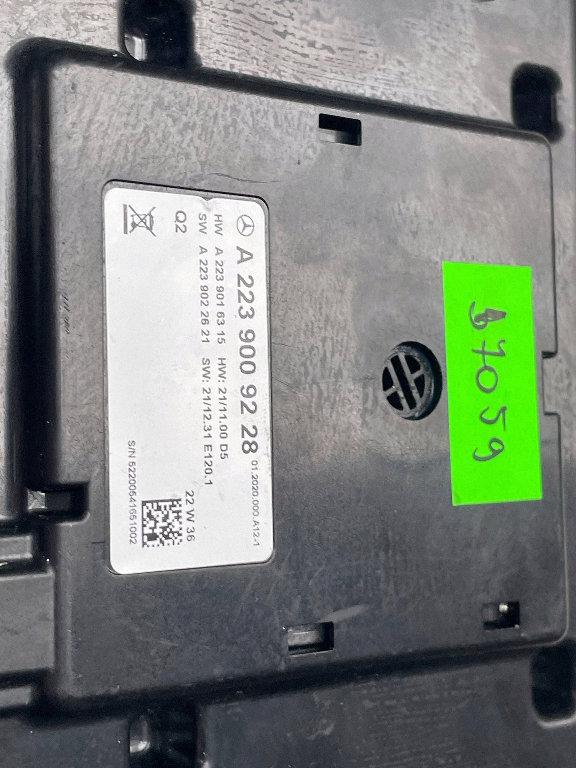 MERCEDES W223 Halter TABLETU A2239009228 !J
