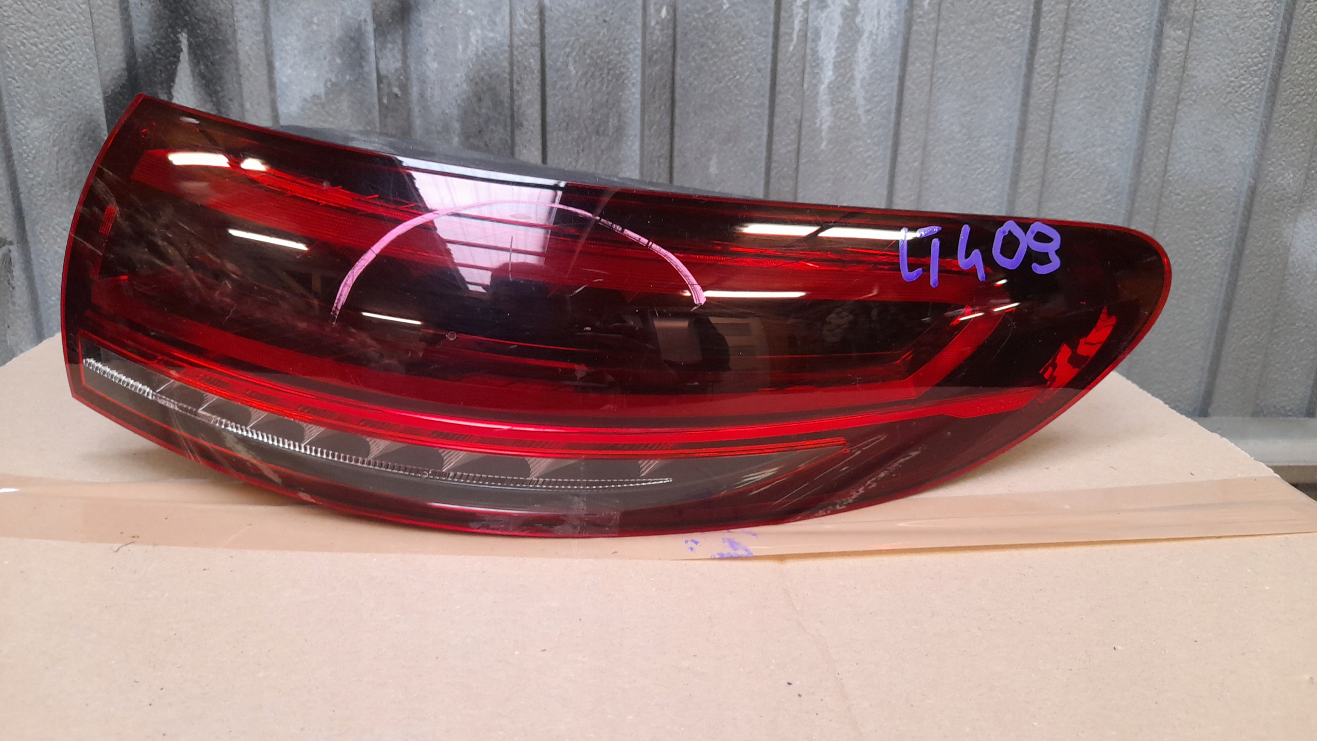Mercedes-Benz EQC N293 Rückleuchte Rearlamp - Thumbnail 1
