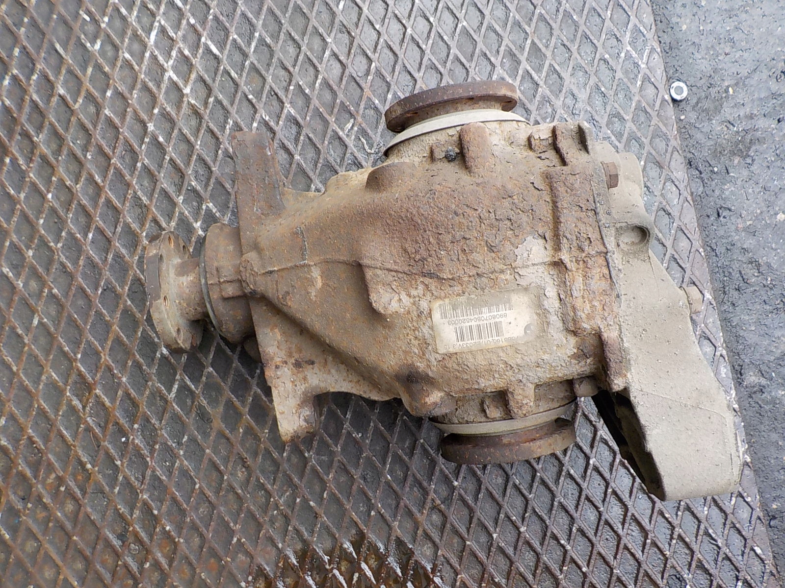 BMW 3 (E90) 3.0 B diff differential differential 7566165-01 3.15
