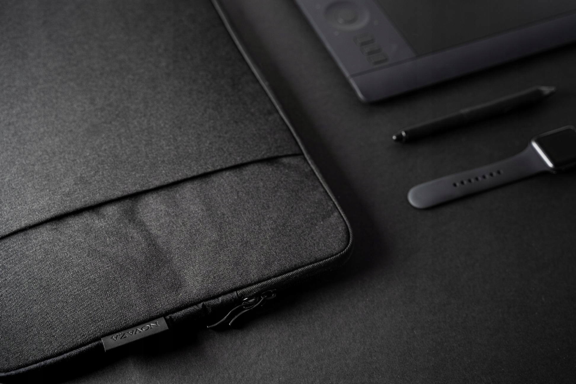 ETUI POKROWIEC DO LAPTOPÓW 13 14 CALI TORBA NOVAZA EAN (GTIN) 5907796660522