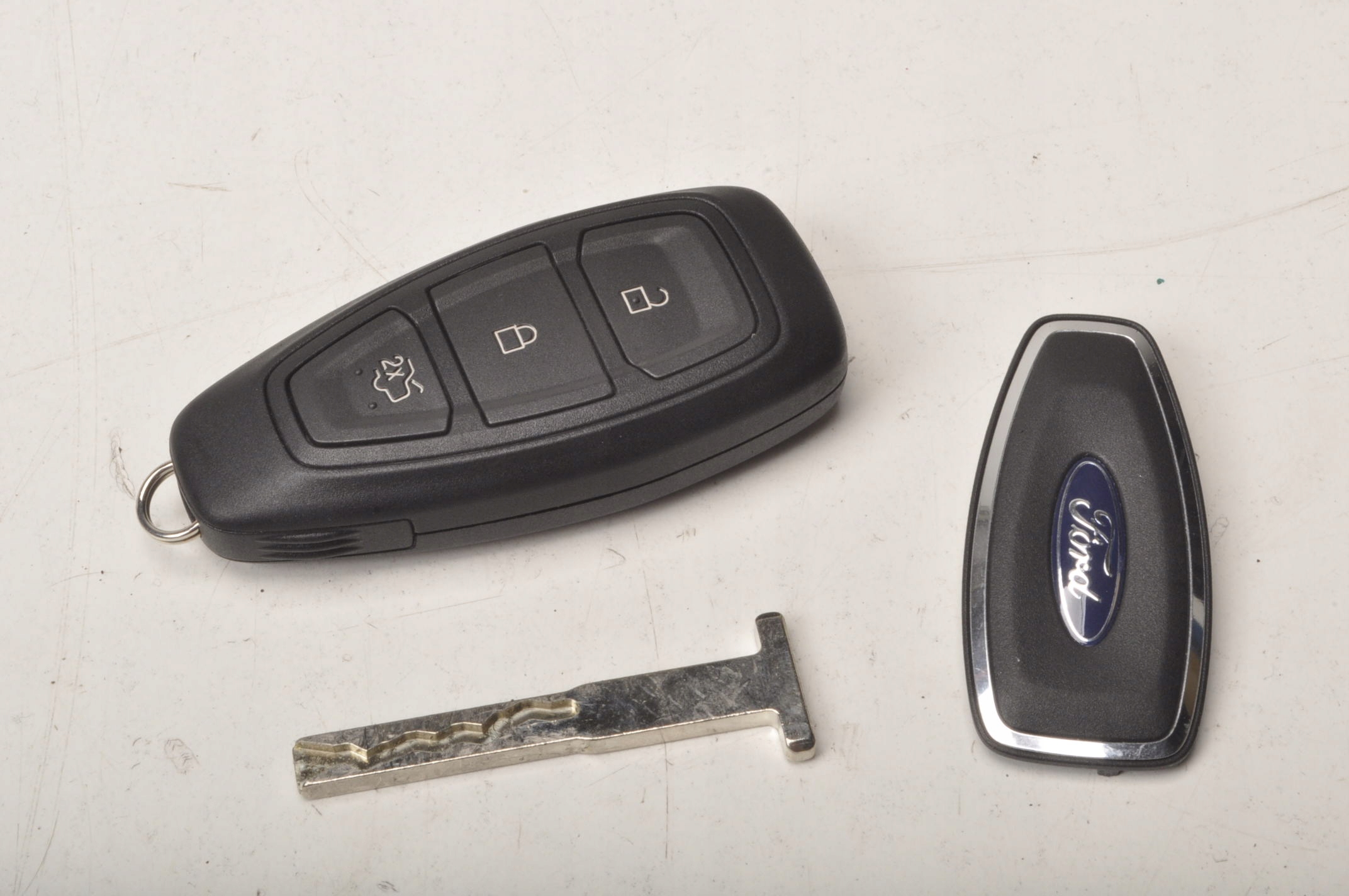 FORD PUMA II MK2 FIESTA MK8 KUGA III MK3 KLUCZYK K1BT-15K601-AD Producent części Inny