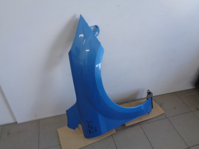 BŁOTNIK PRAWY PRZÓD FORD FOCUS MK2 LIFT KOLOR DA3 2008-