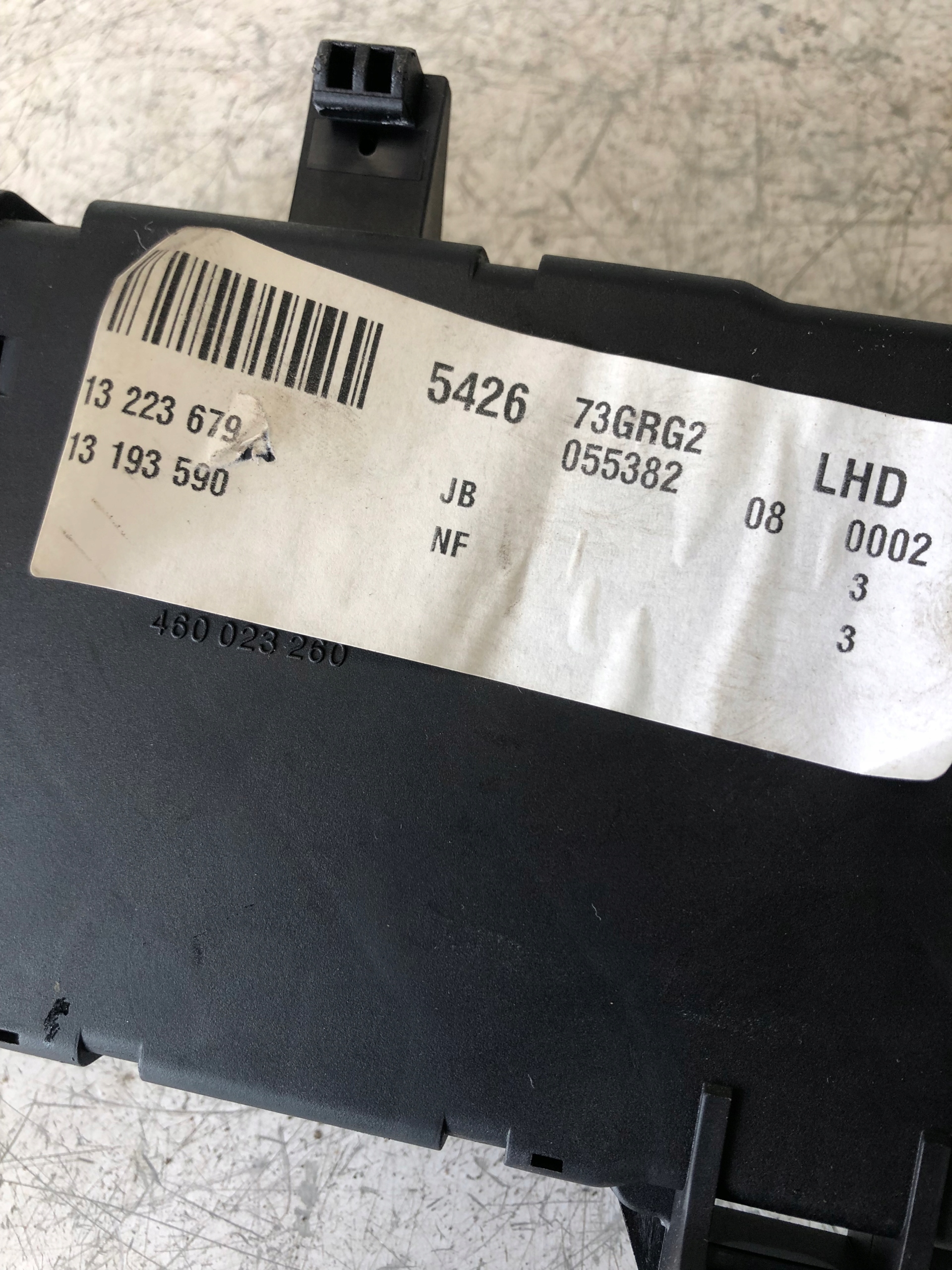 Module fusibles OPEL VECTRA C LIFT 13223679