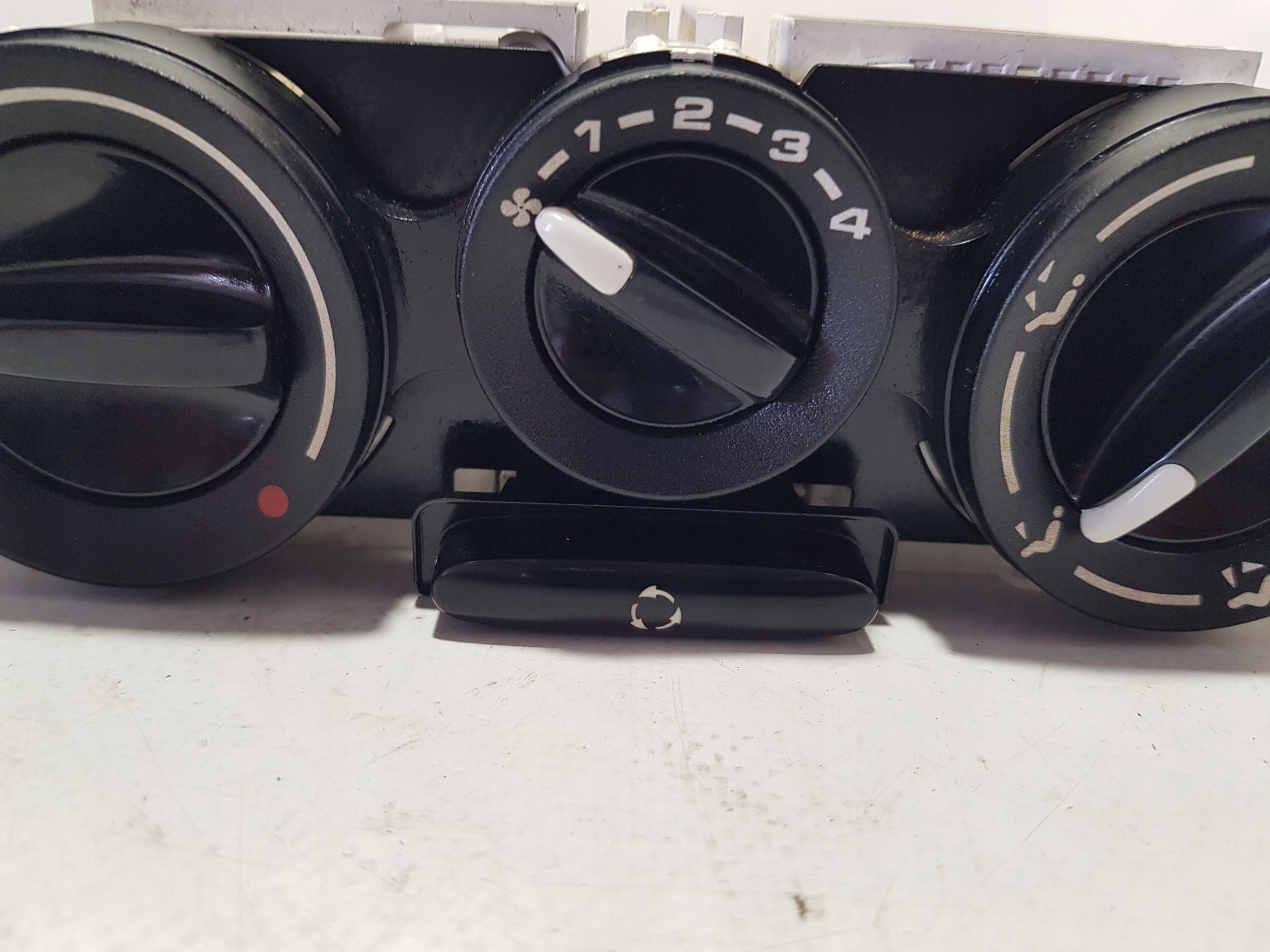 control panel air conditioning devices KLIMATYZCJI OGRZEWANIA PORSCHE BOXSTER 986