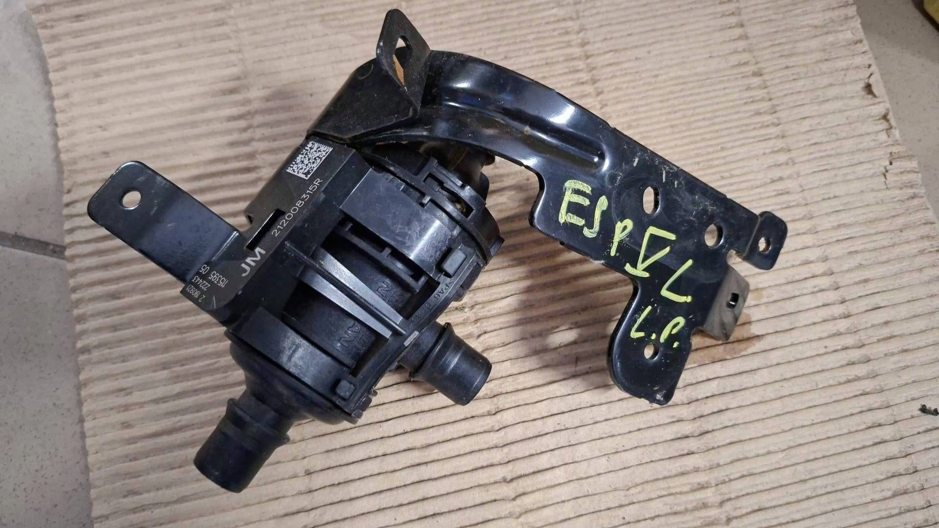 supplementary water pump Renault Espace V (RFC) 212008315R