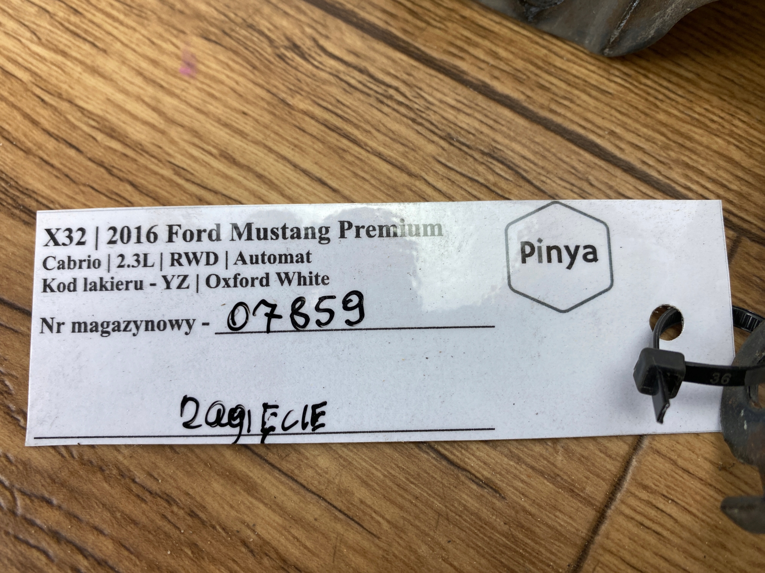 Support plaque de l’échappement Ford Mustang VI 2015+ USA