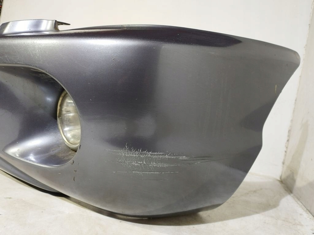 Hyundai Santa Fe and bumper front front