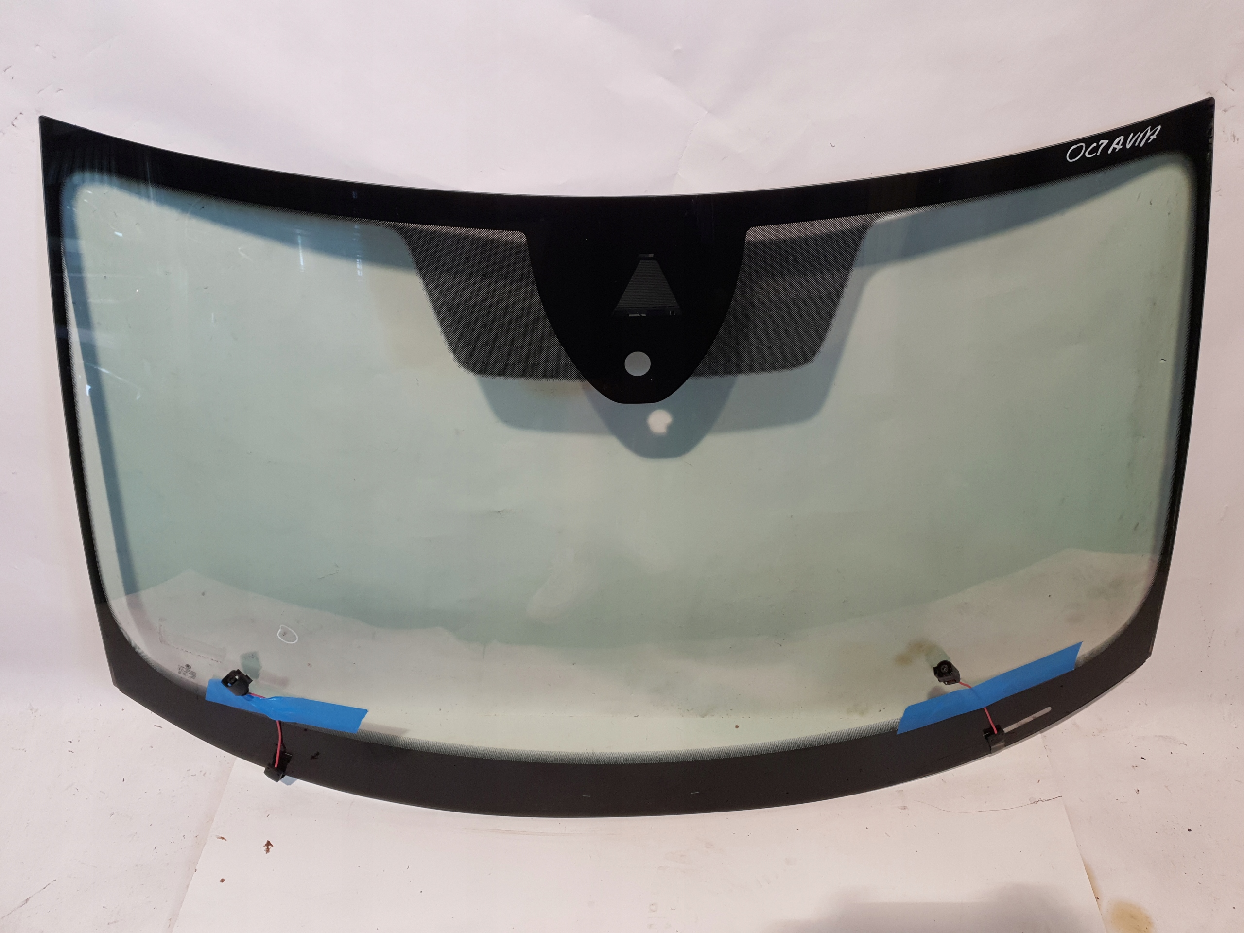 SZYBA CZOLOWA SKODA OCTAVIA 4 GRZANA FULL 20r ORYG