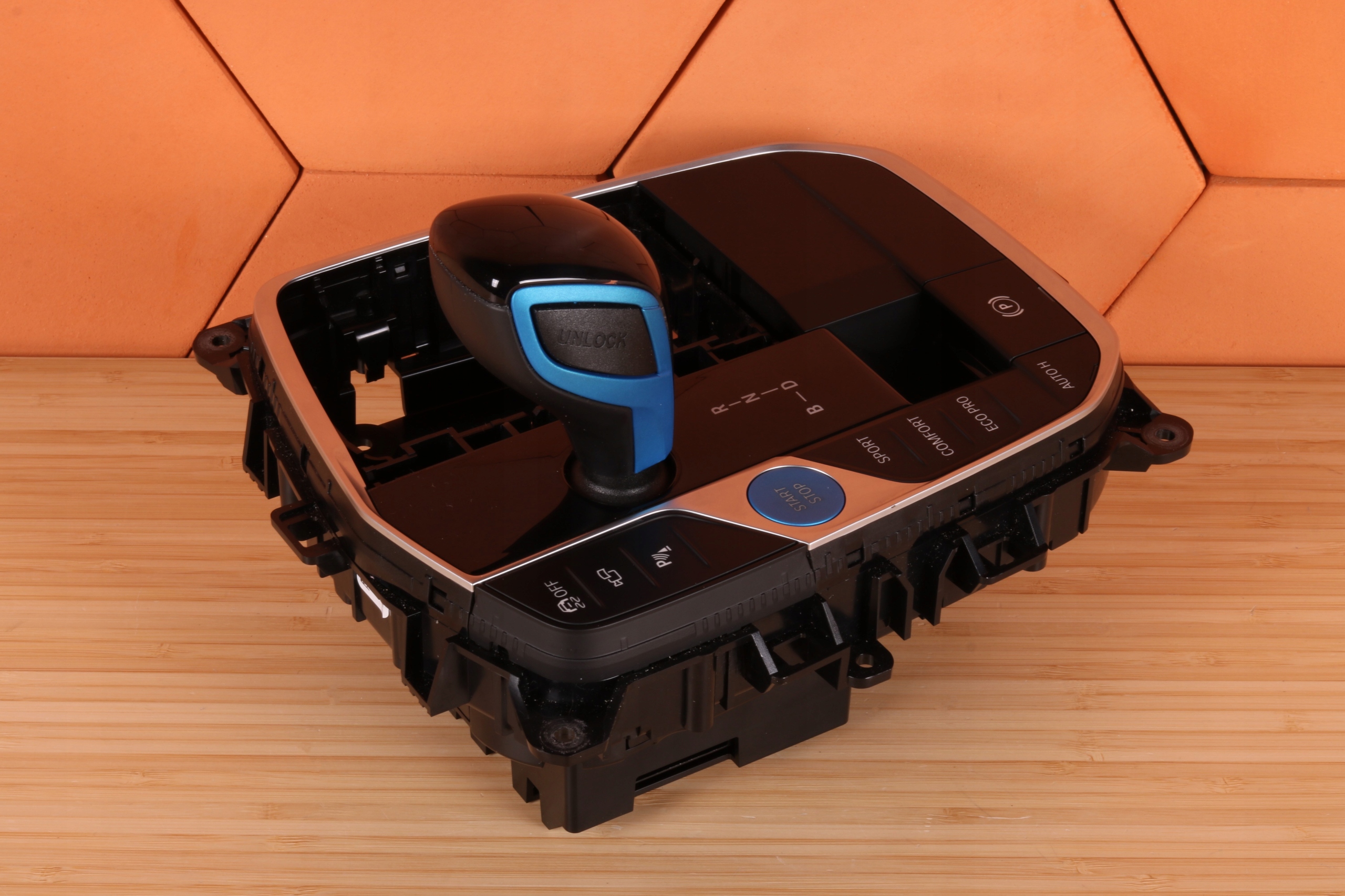 BMW i4 G26 WYBIERAK LEWAREK GAŁKA ZMIANY BIEGÓW 5A32BC6 Rodzaj skrzyni Automatyczna