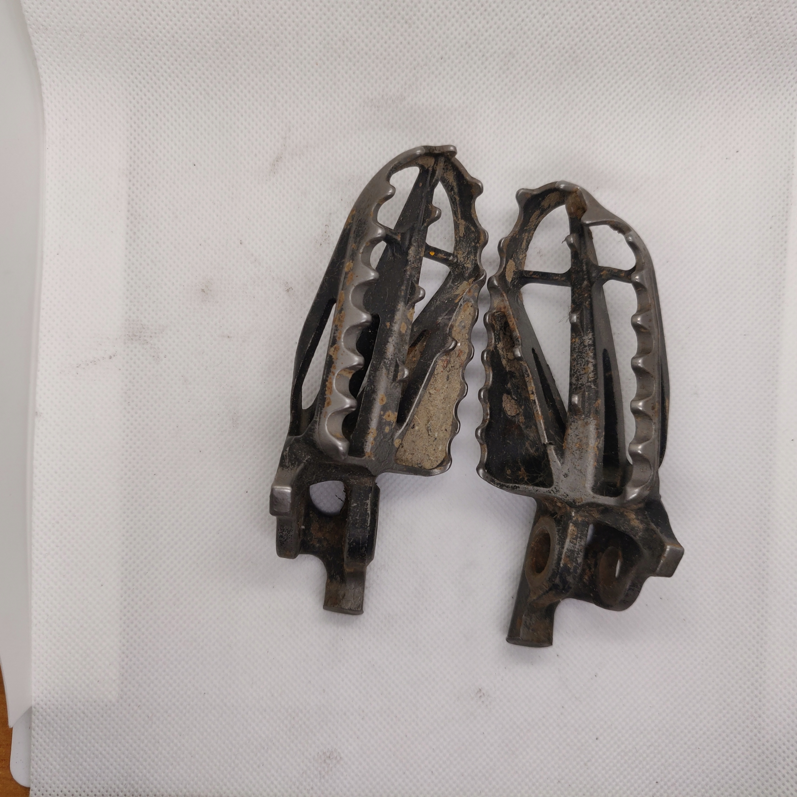 00000 - Подножки pegi 05-09 Honda crf 250