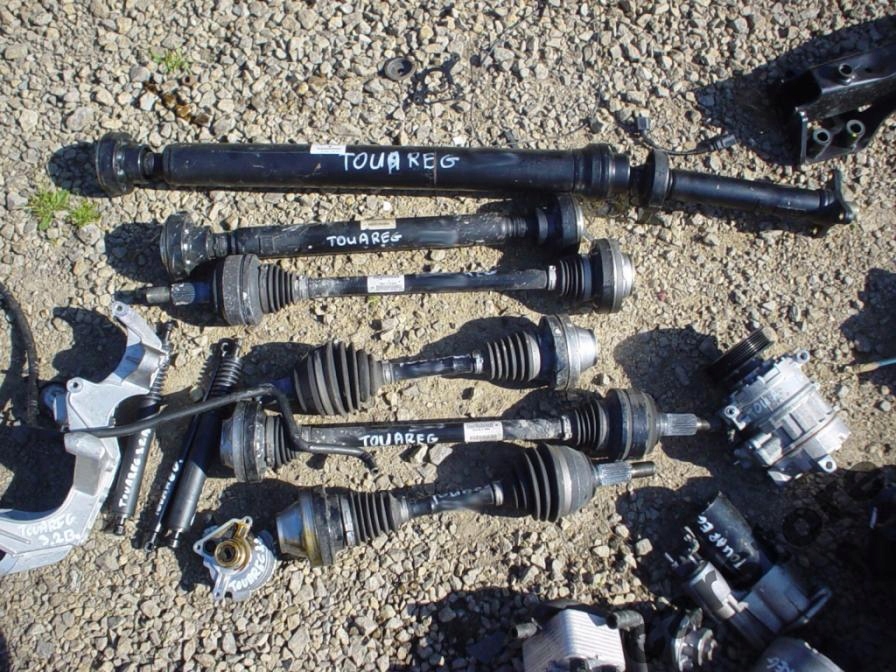 Audi OEb0501203g пыввысь задня ПРАВ.