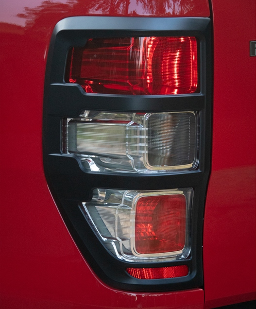 ZESTAW OSLON LAMP TYLNYCH CZARNE FORD RANGER