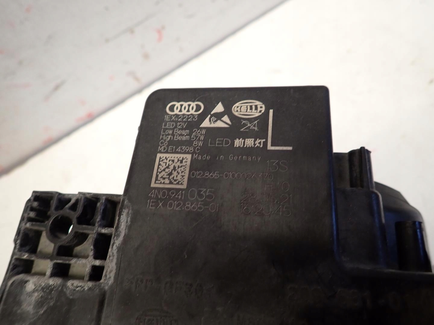 light front front left AUDI A8 D5 2017- FULL LED MATRIX 4N0941035