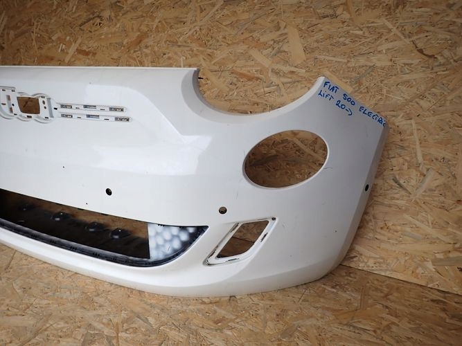 FIAT 500 ELECTRIC EV LIFT 20- front bumper front