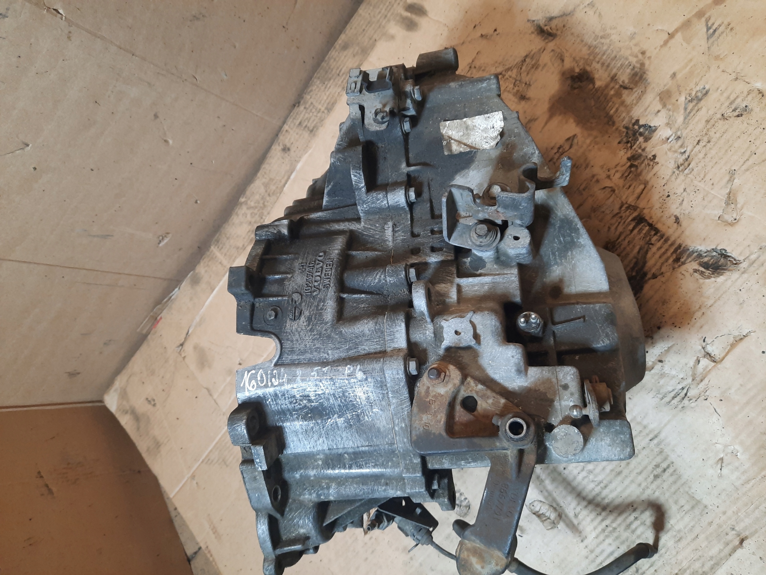 Volvo V70 2.5T OE 1023678 /1023746 Getriebe