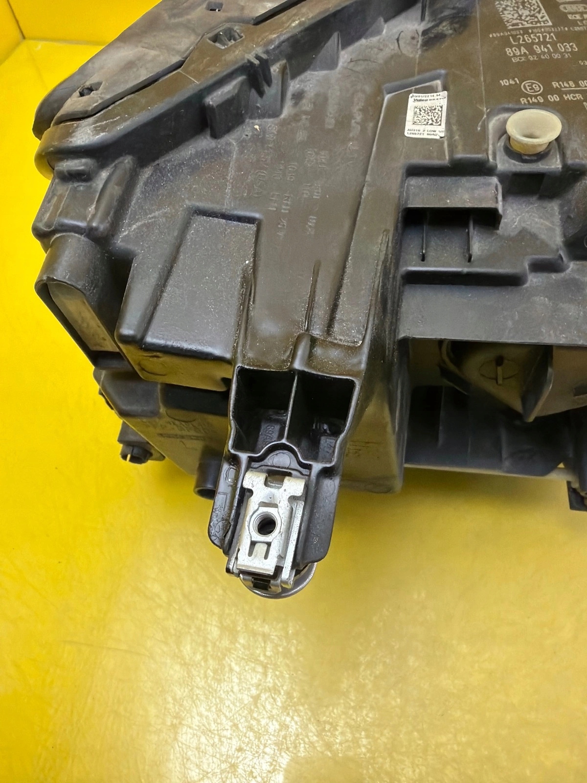 light left front Audi Q4 E-Tron Full Led 89A941033