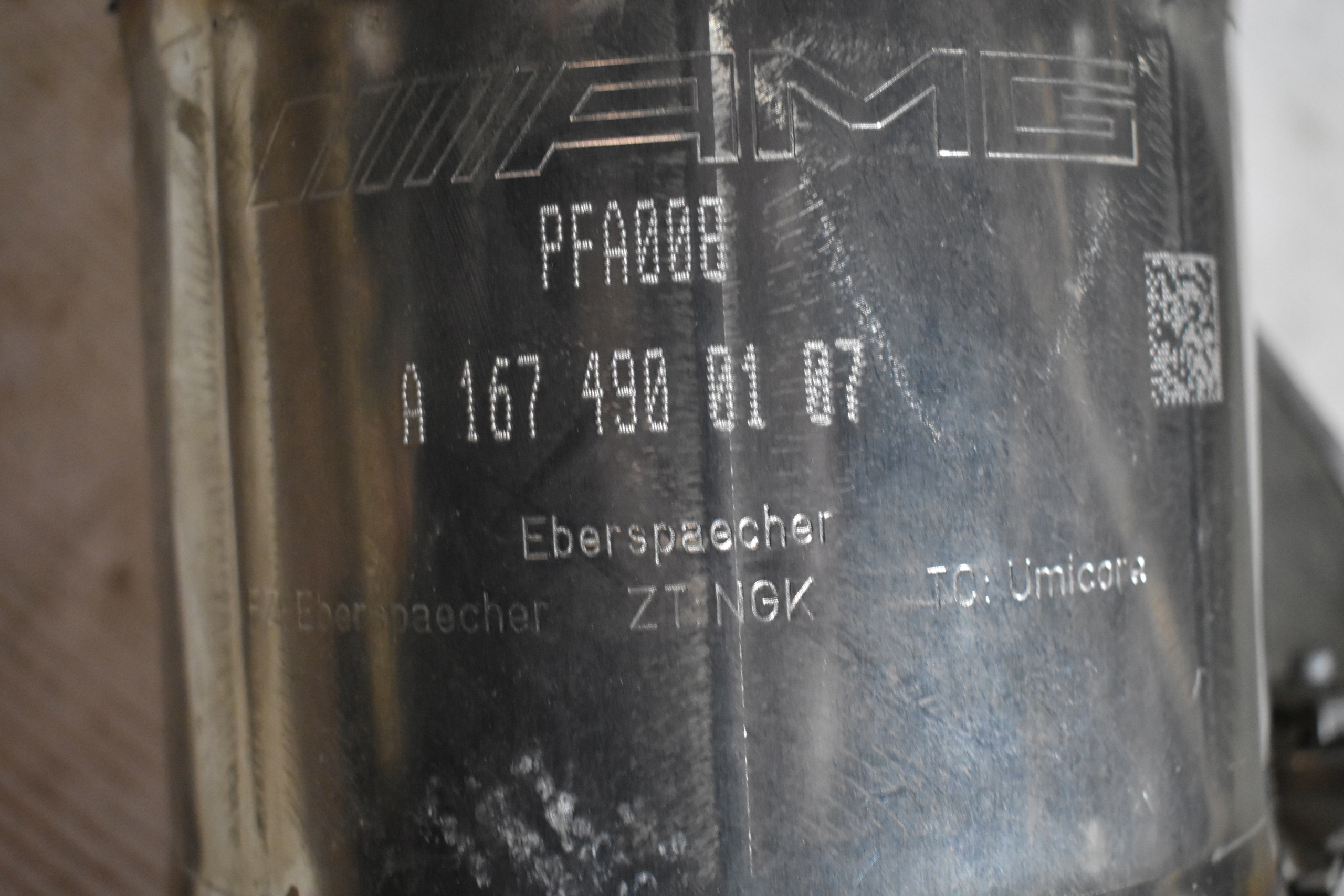 IDEALNY KPL. catalyst right MERCEDES W167 X167 6.3 1