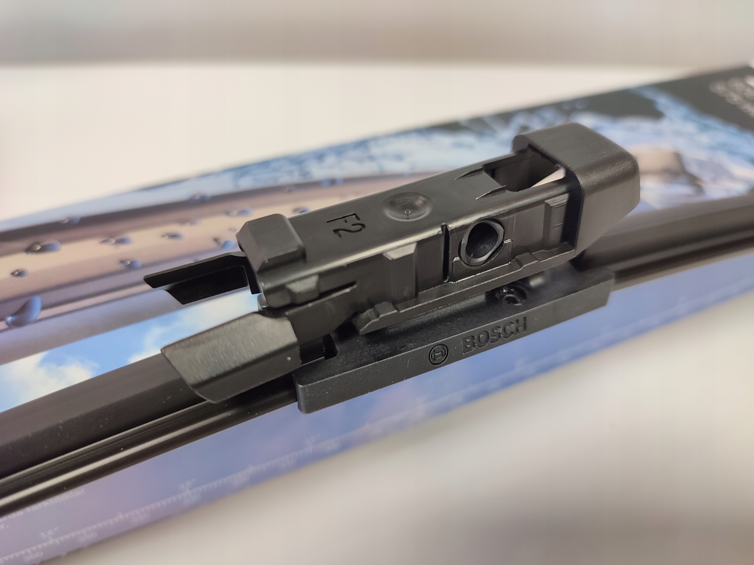 BOSCH WYCIERACZKI AEROTWIN PRZÓD BMW 5 E60 E61 Producent Bosch