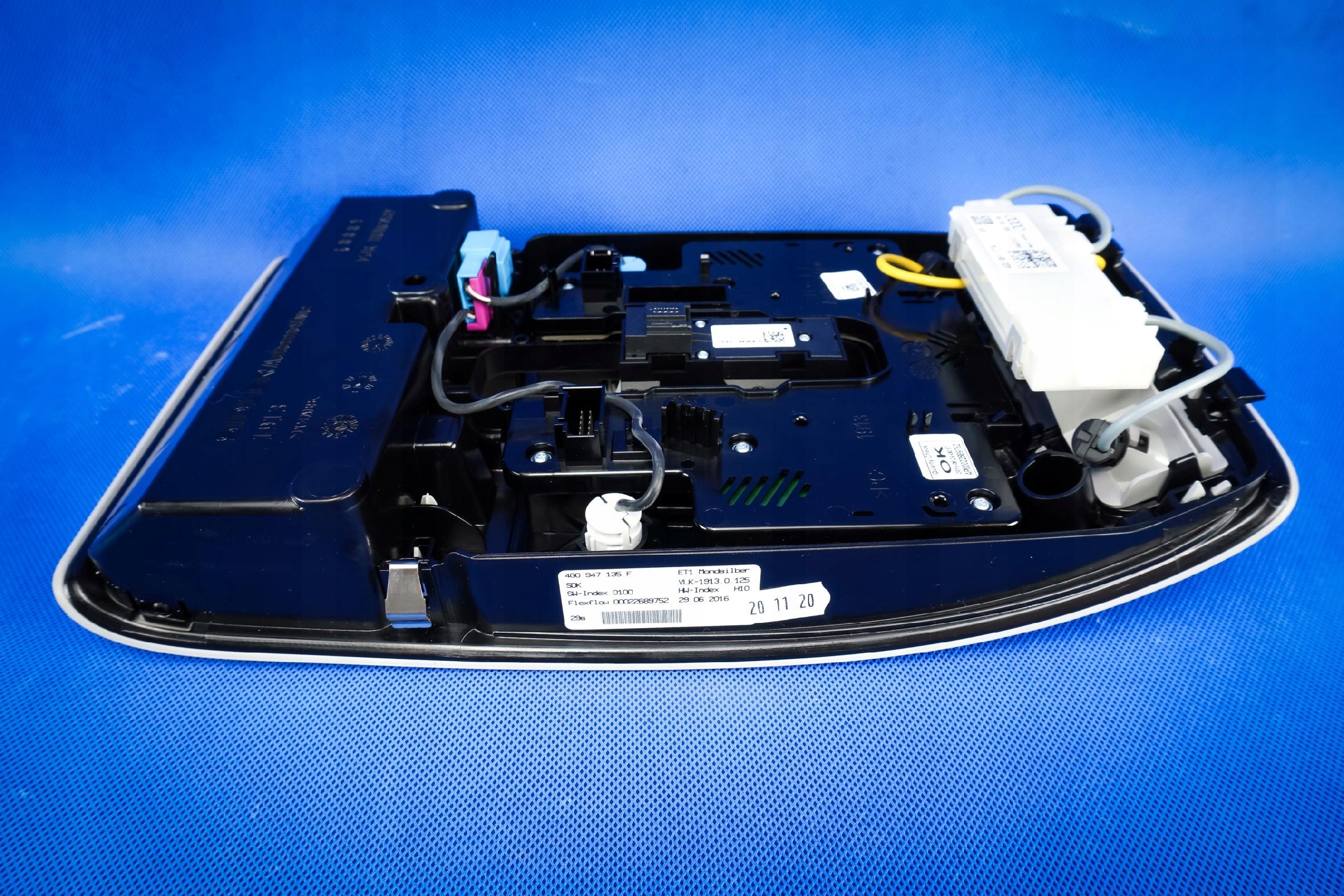 Oswietlenie interna LED Audi A6 A7 4G0947135F ET1