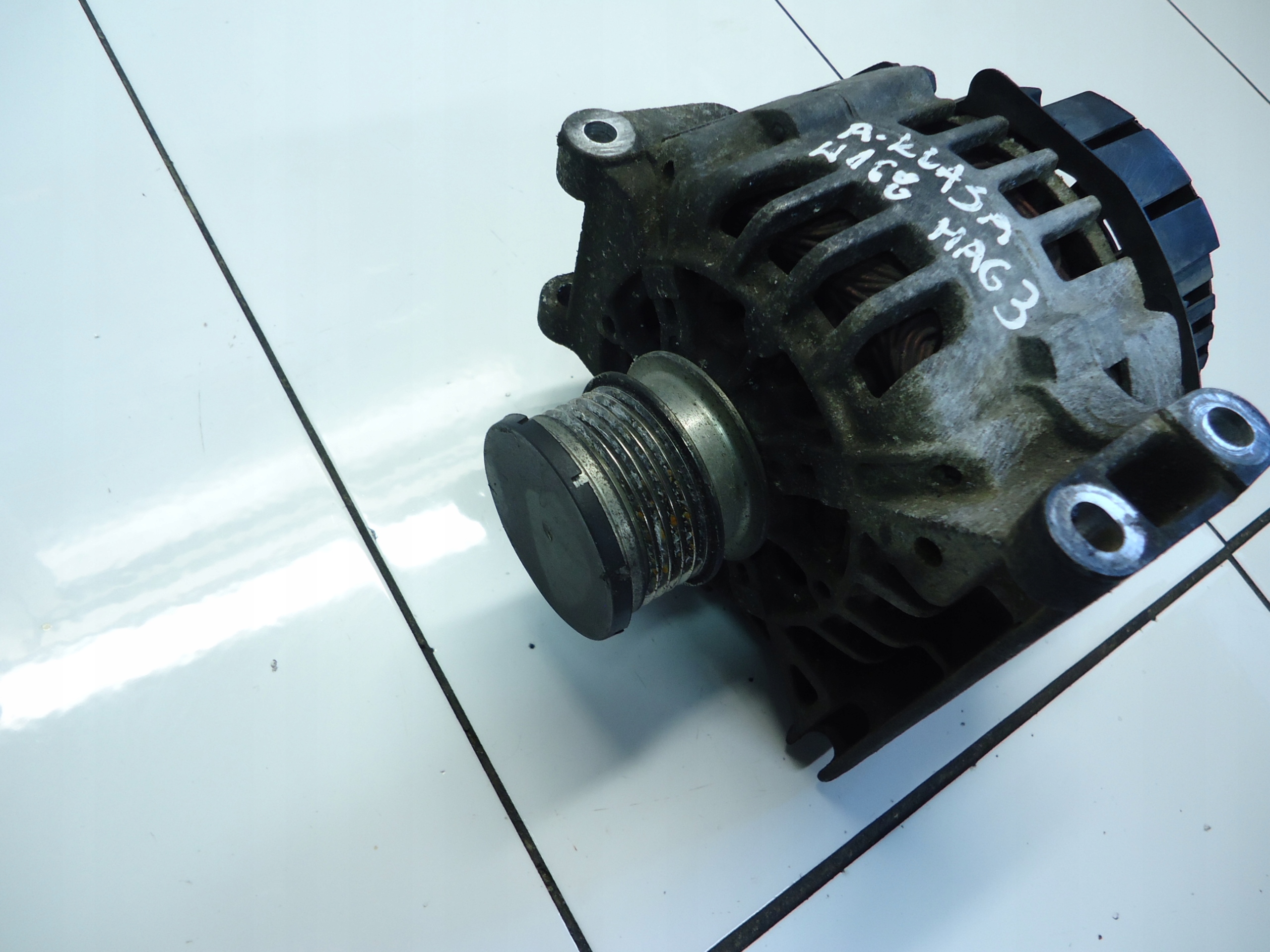 MERCEDES A W168 1.7 1.9 CDI alternator A0121544302